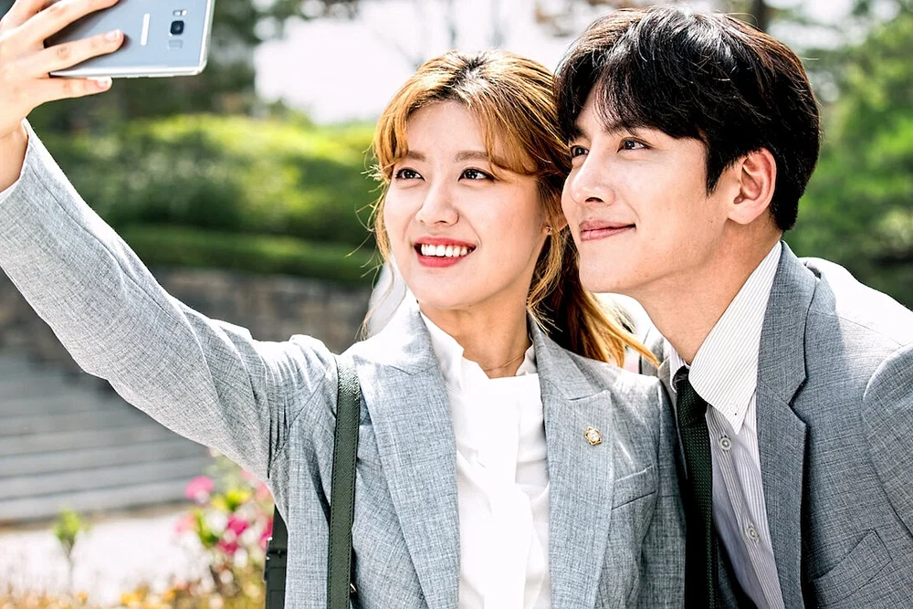 7 ‘Pasangan’ Nam Ji Hyun di K-Drama, Selalu Lebih Tua dan Cocok!