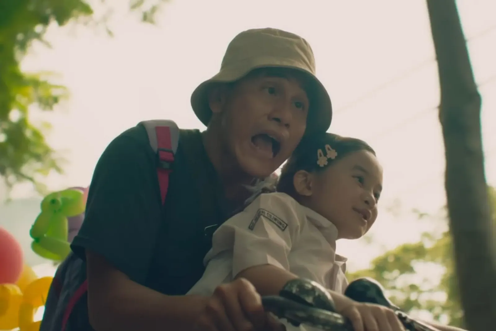 7 Rekomendasi Film Indonesia Ayah dan Anak, Hangat nan Haru!