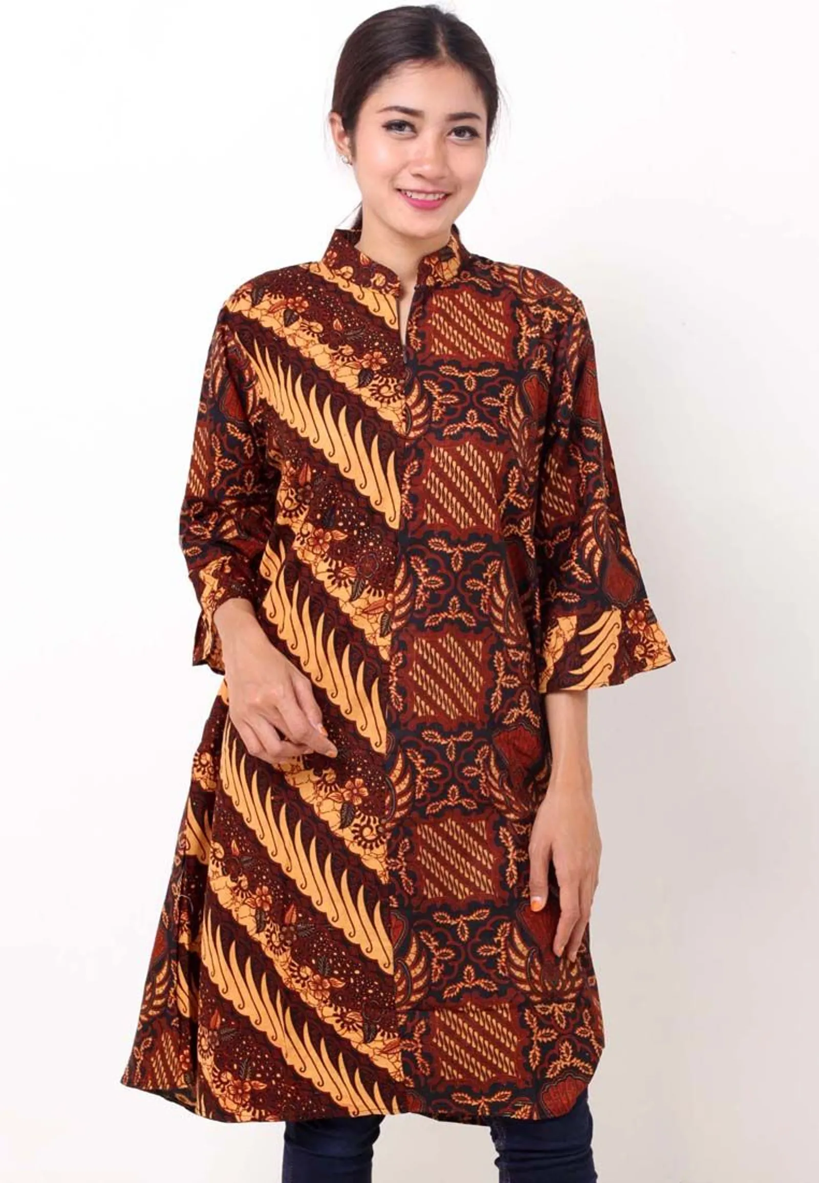10 Model Tunik Batik Terbaru 2023 untuk Remaja, Stylish!