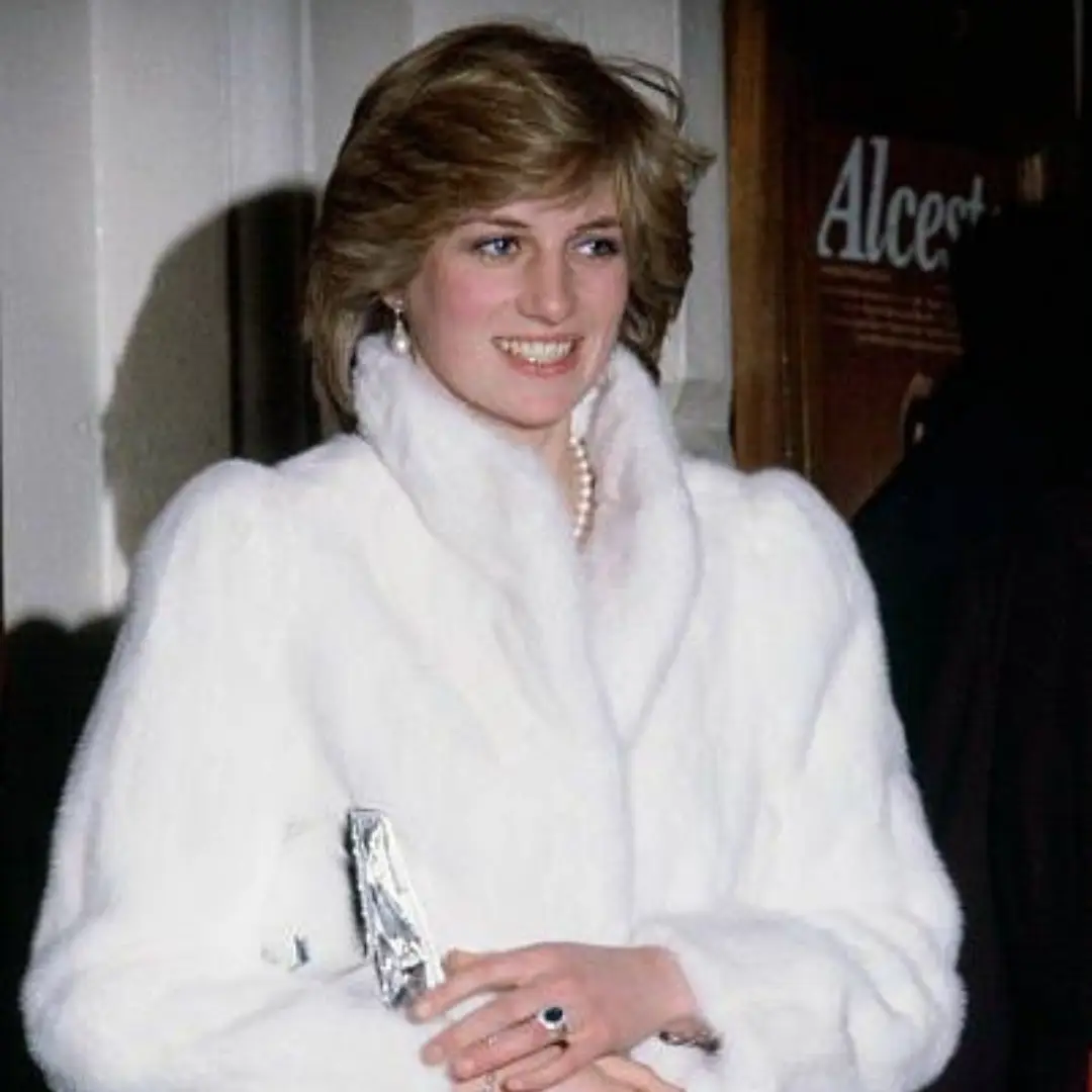 Potret Ikonik Lady Diana yang Nggak Bisa Dilupakan