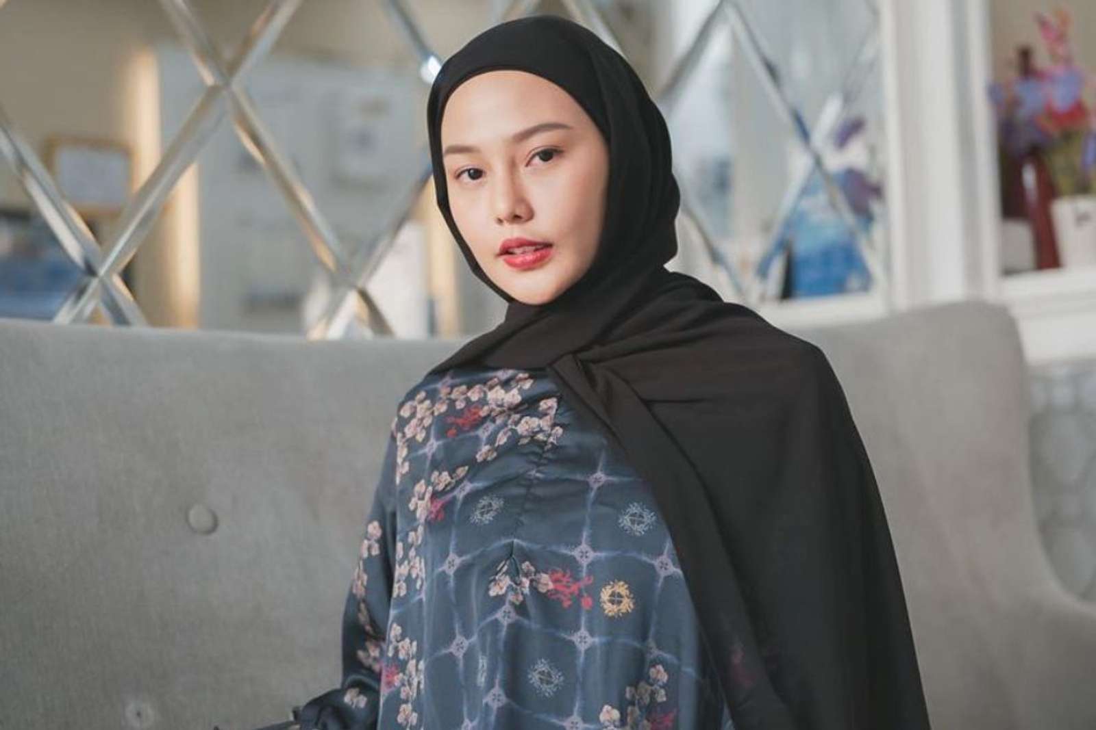 Pesona Terkini Dara Arafah yang Kian Manis Kenakan Hijab 