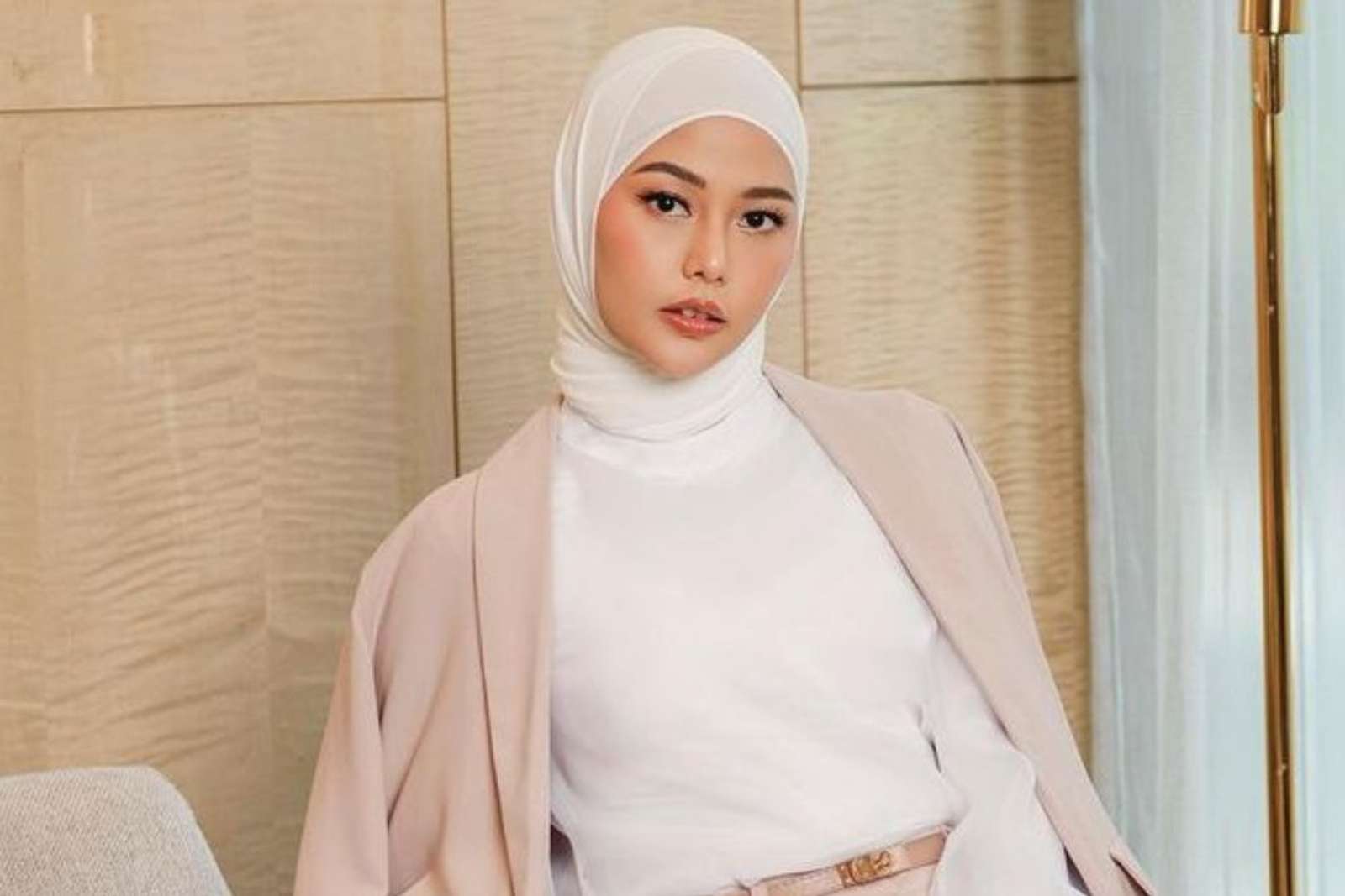 Pesona Terkini Dara Arafah yang Kian Manis Kenakan Hijab 