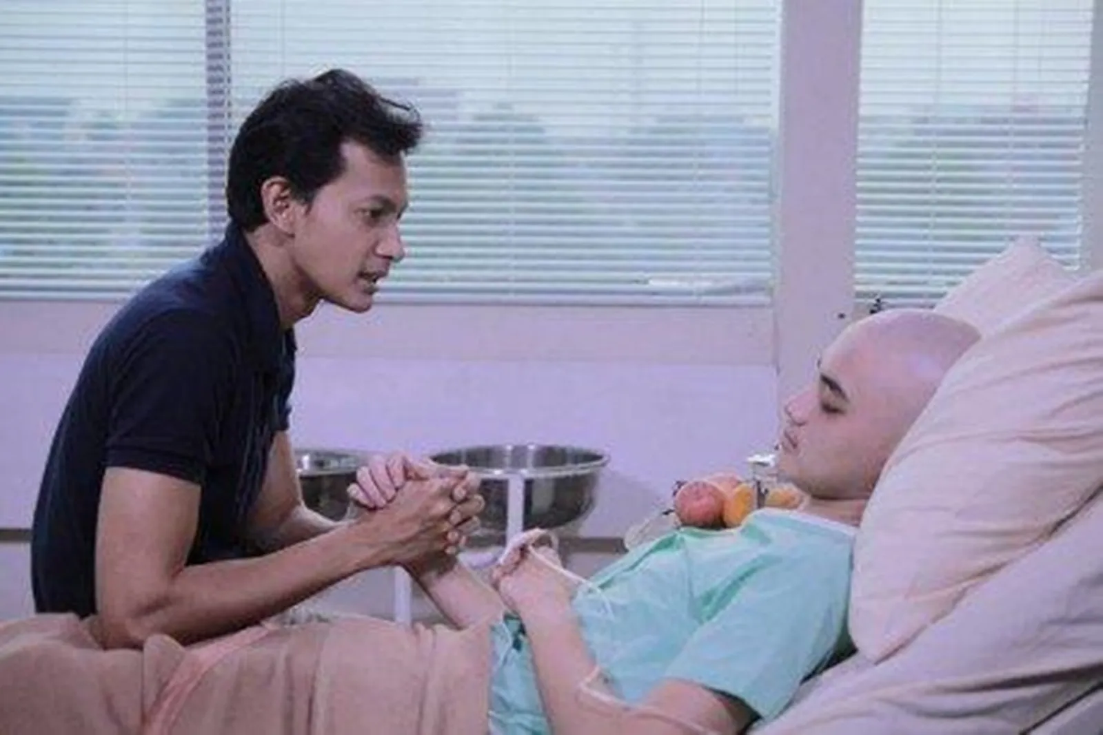 7 Rekomendasi Film Indonesia Ayah dan Anak, Hangat nan Haru!