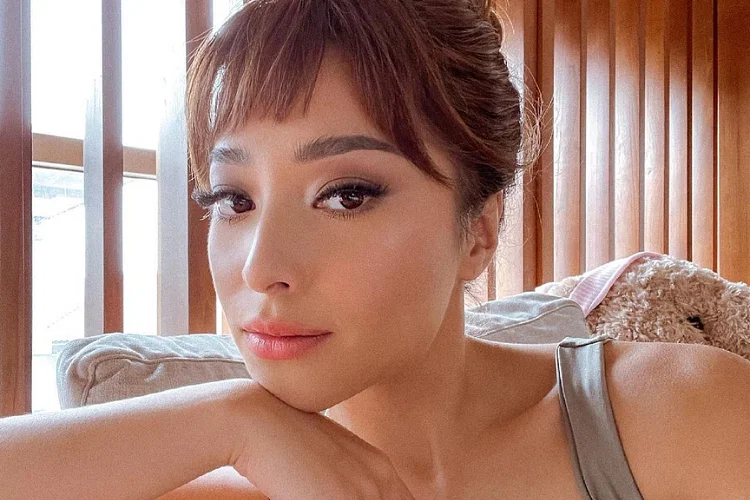 Potret Manis Nikita Willy yang Telah Miliki Seorang Putra