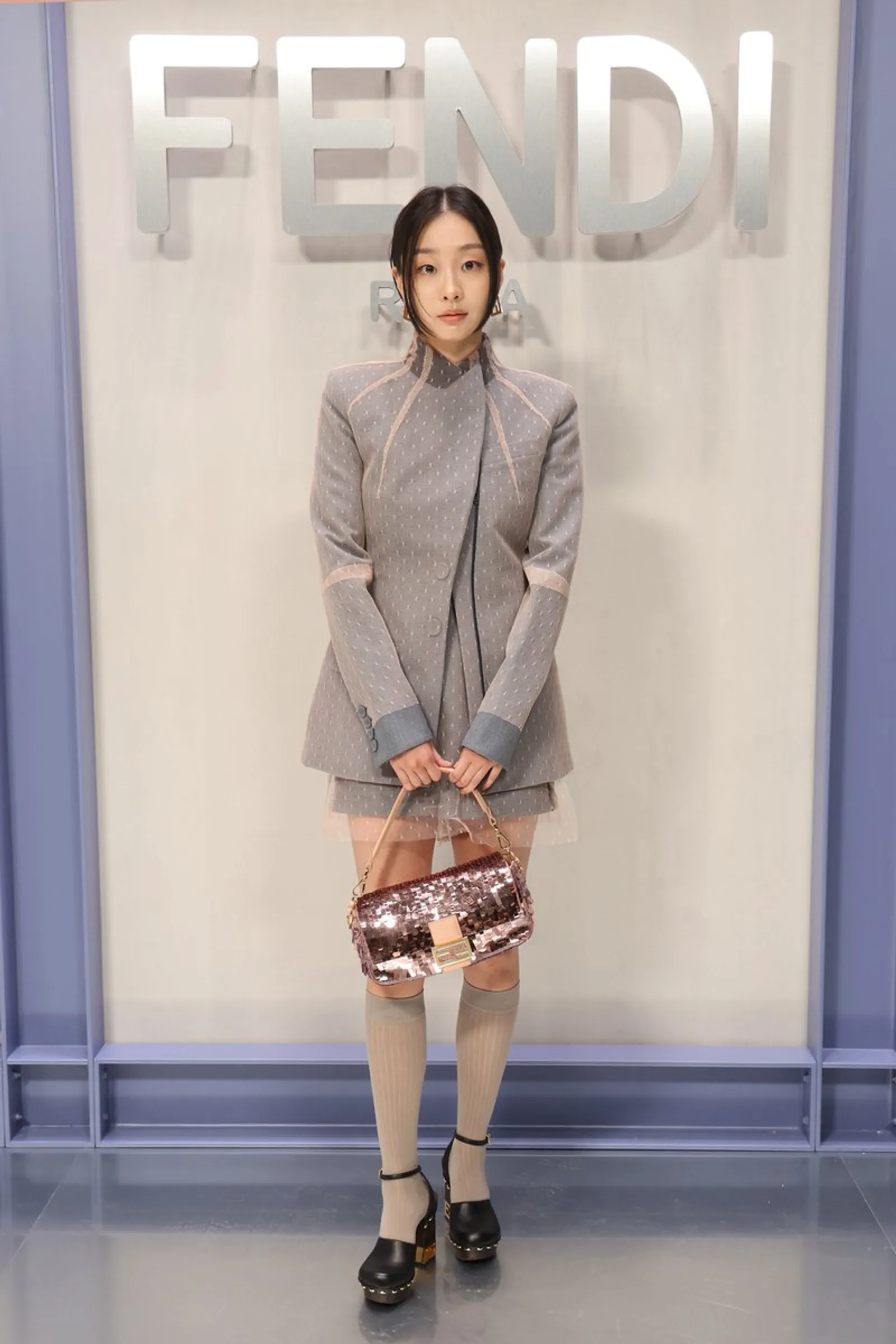 Kim Da Mi Hadiri Show Fendi di Milan Fashion Week 2022