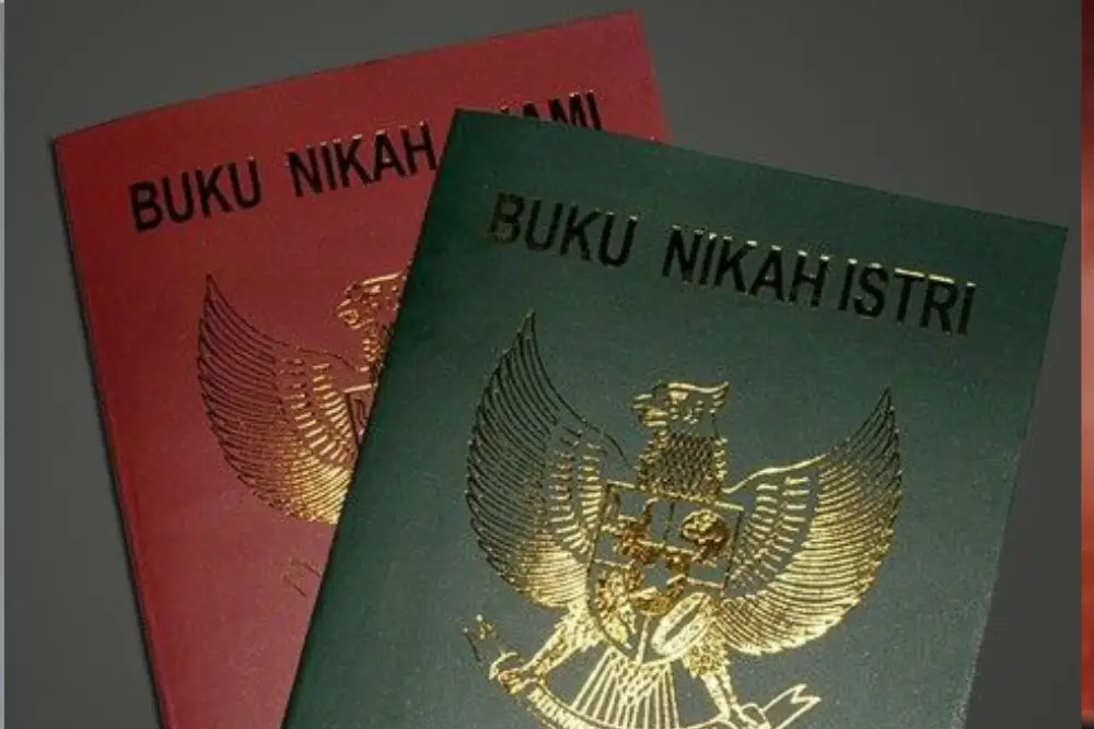 Perbedaan Warna Buku Nikah untuk Suami dan Istri