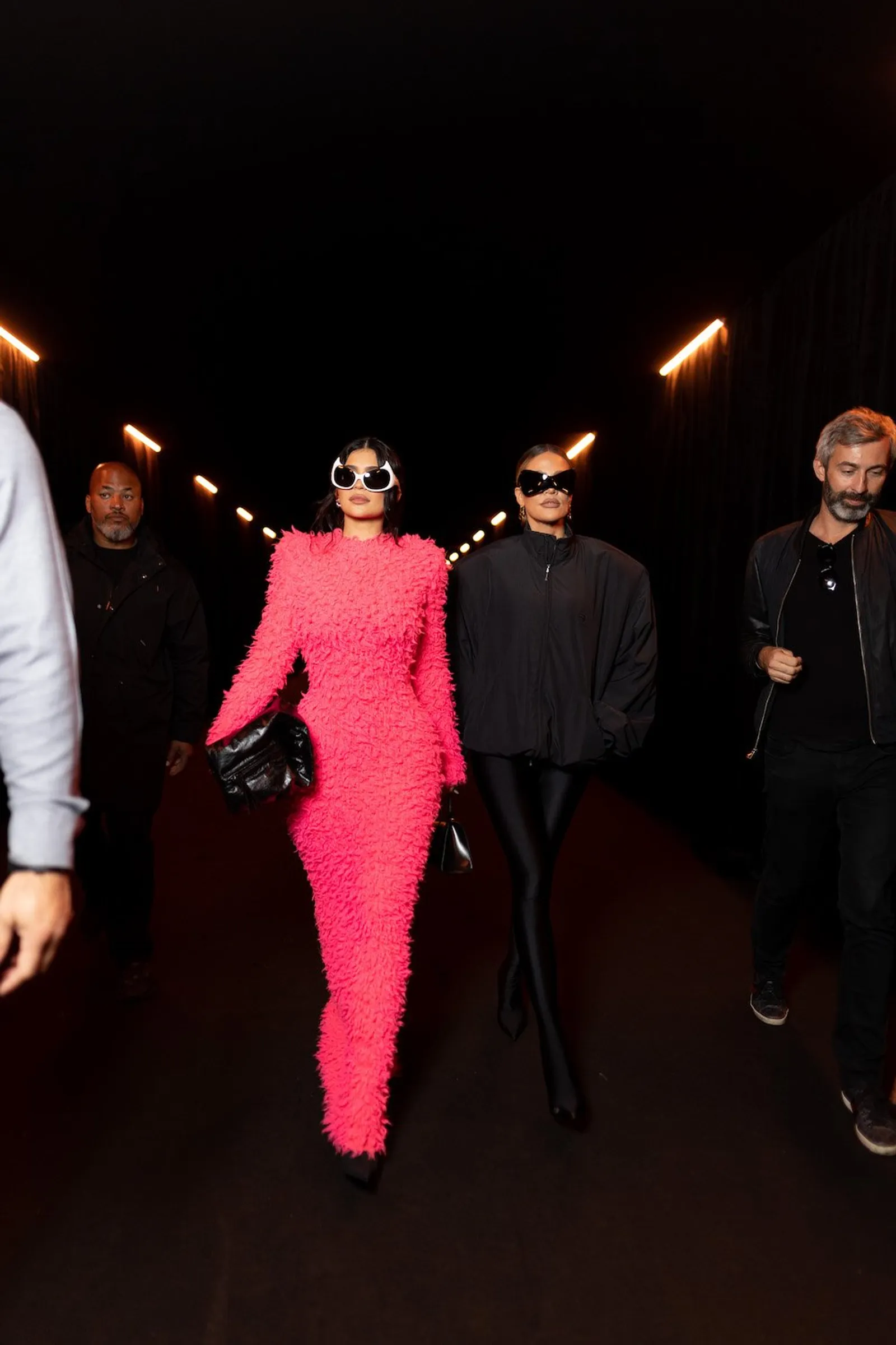 Gaya Seksi Kylie Jenner Selama Paris Fashion Week 2022