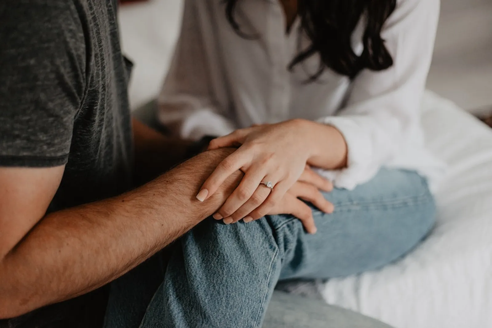 7 Cara Mengatasi Pengabaian Emosional dalam Pernikahan