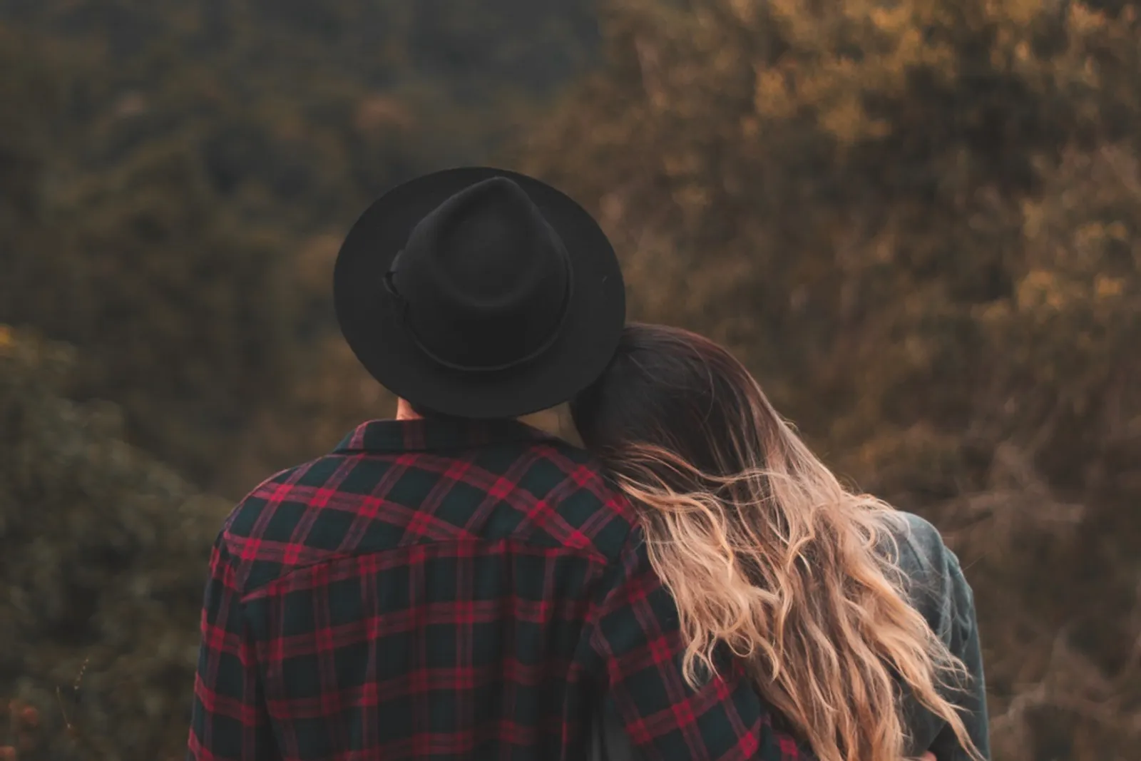Beri Pujian, Ini 6 Cara Hidupkan Kembali Hubunganmu yang Stagnan