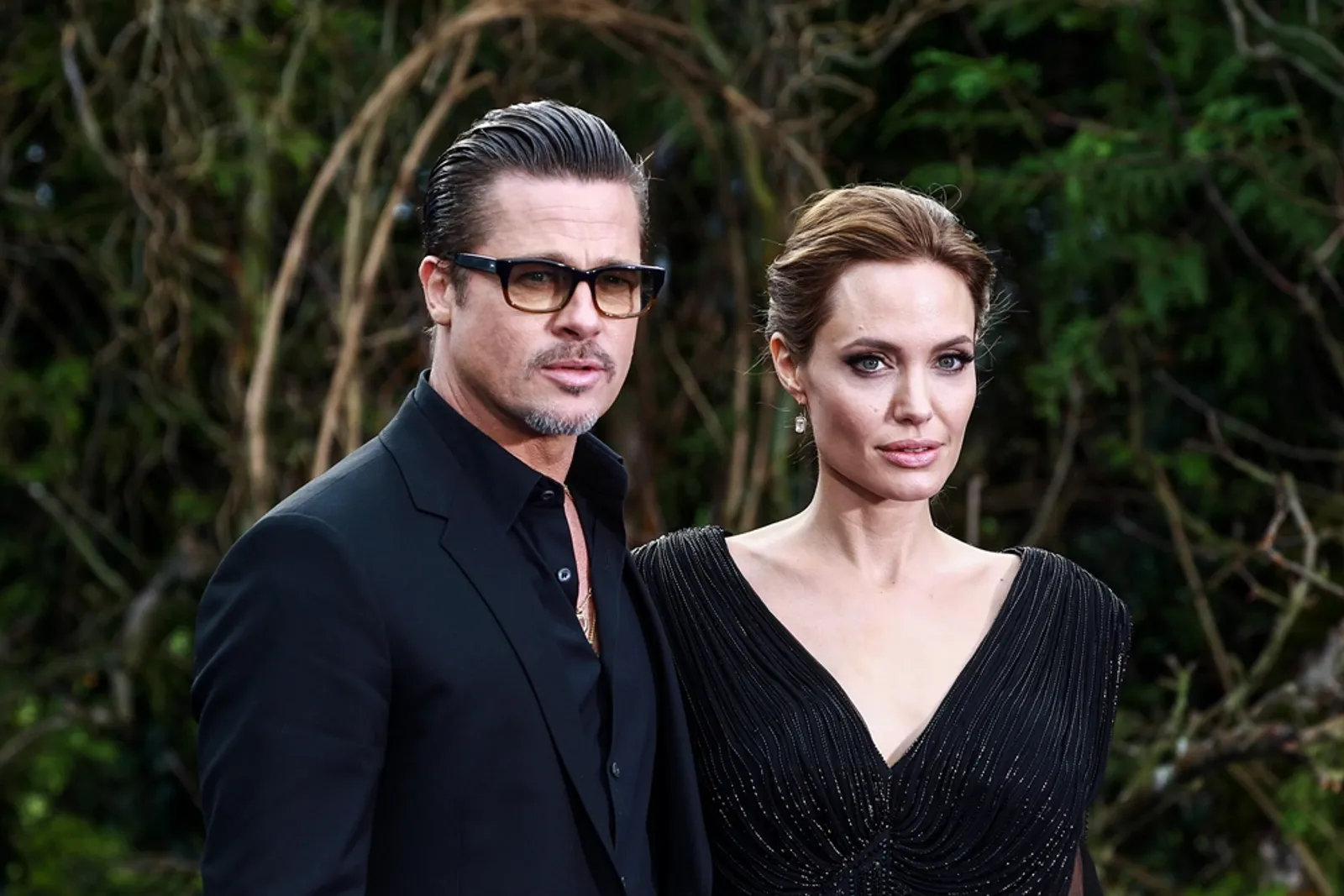 Anak Angelina Jolie dan Brad Pitt Hapus Nama Ayah, Ini Kronologinya