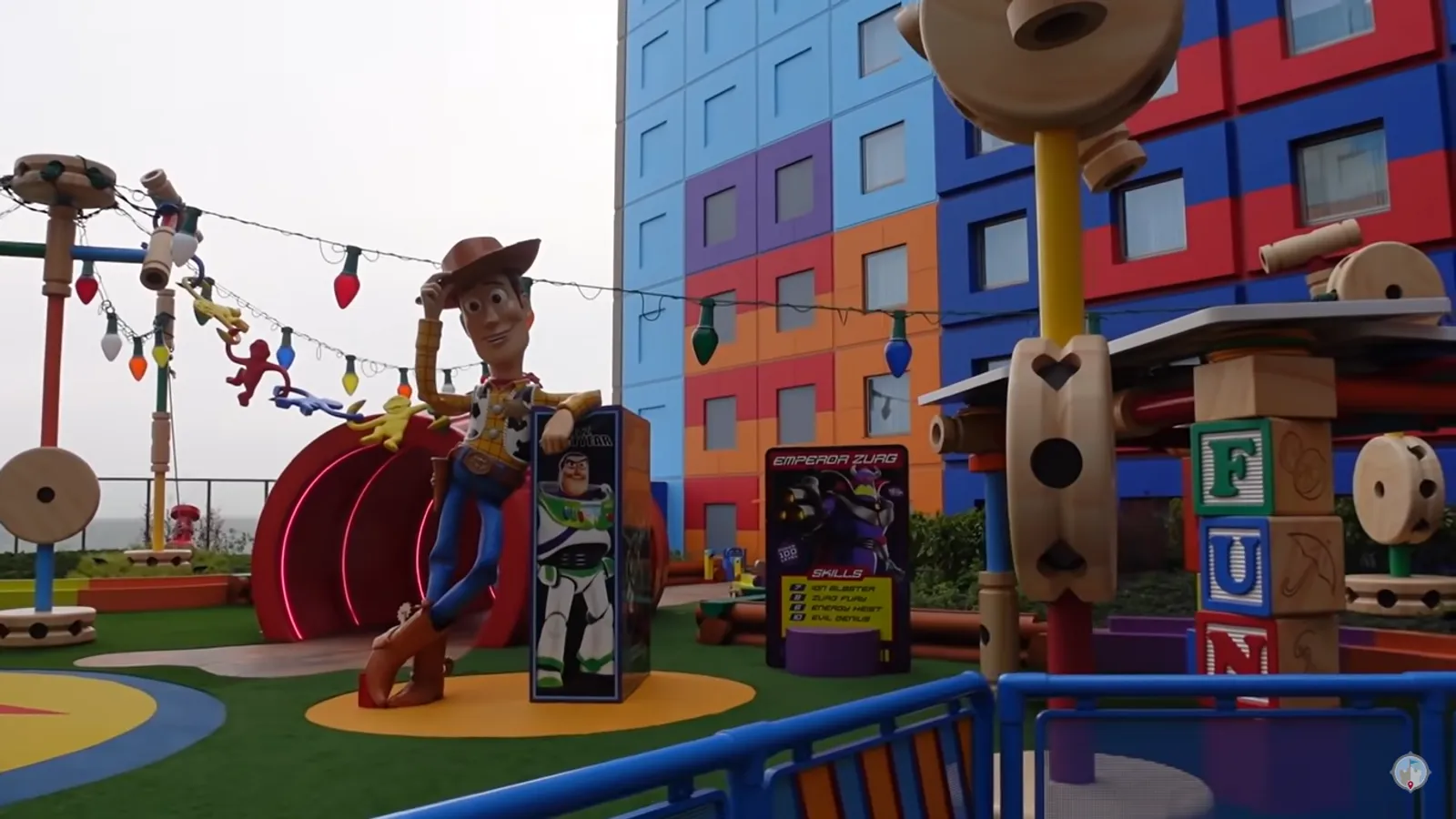 Selami Dunia Impian di Toy Story Hotel, Jepang