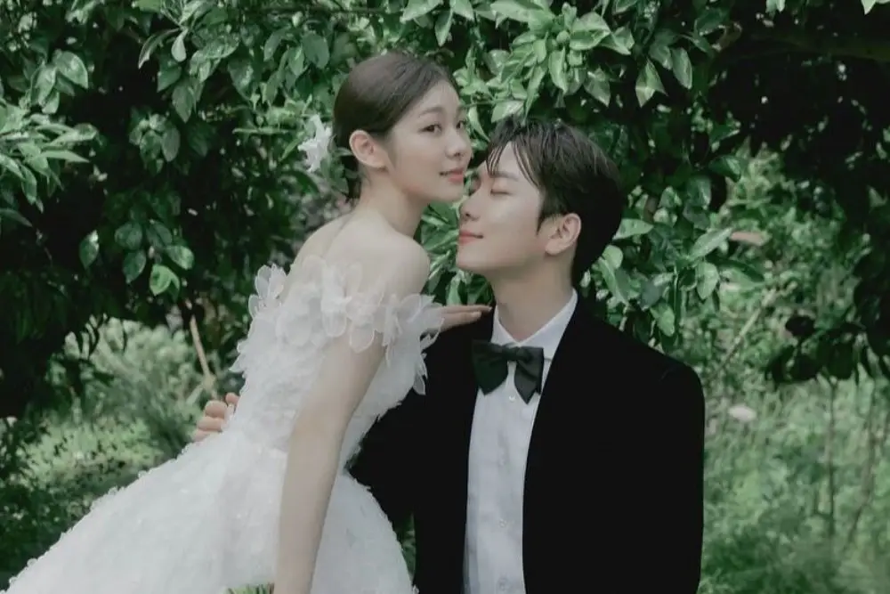 6 Fakta Pernikahan Kim Yuna & Ko Woo Rim, Gaun Pengantin Nyaris Rp1 M