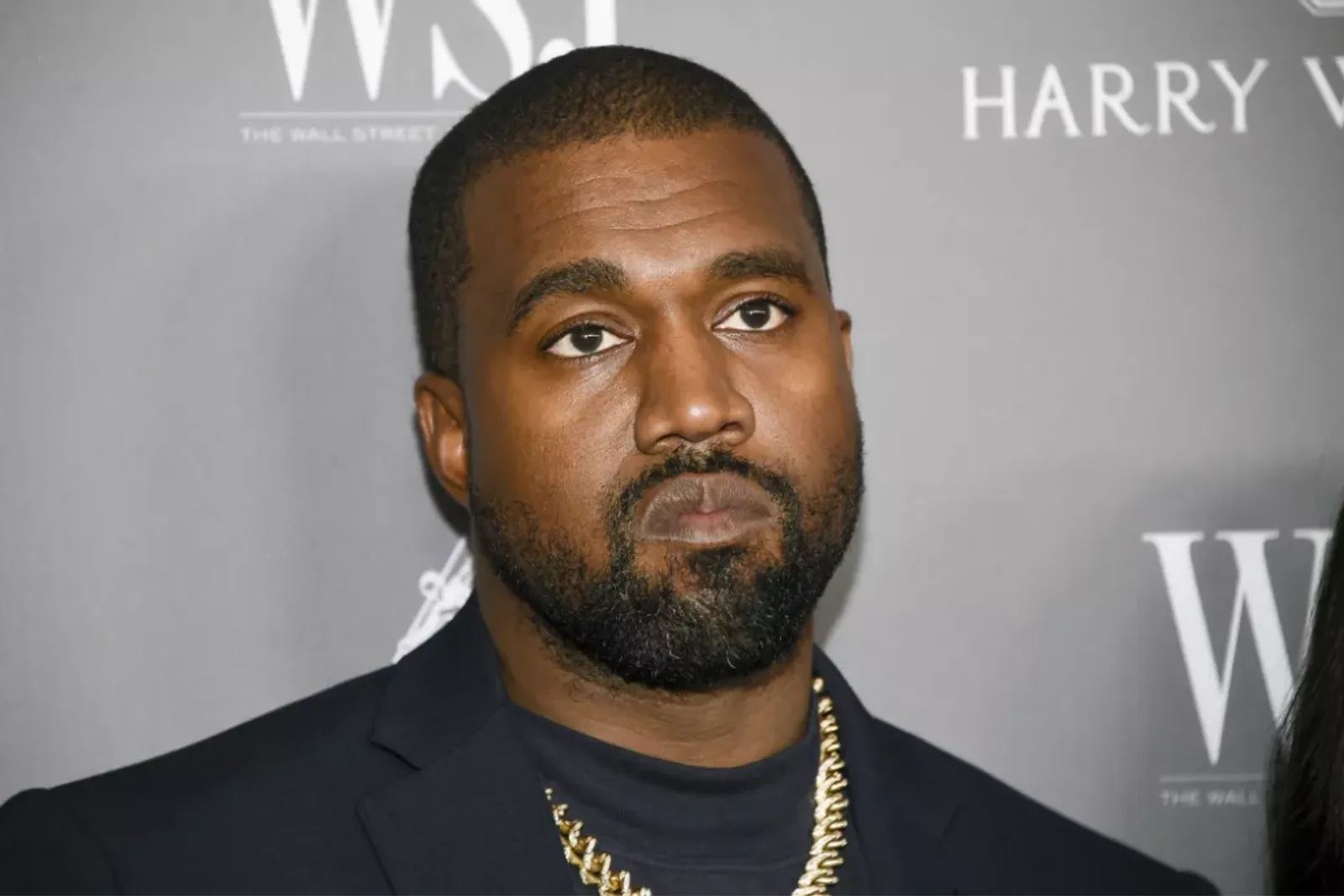 Berulah Lagi, Kanye West Kerap Sebar Konten Porno ke Karyawan Adidas