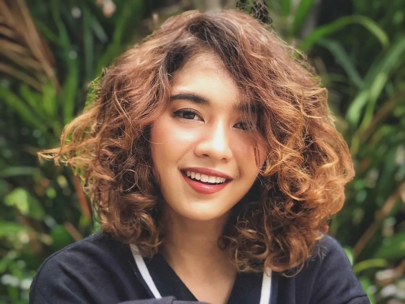 Potret Selebriti Indonesia yang Terlahir dengan Rambut Keriting