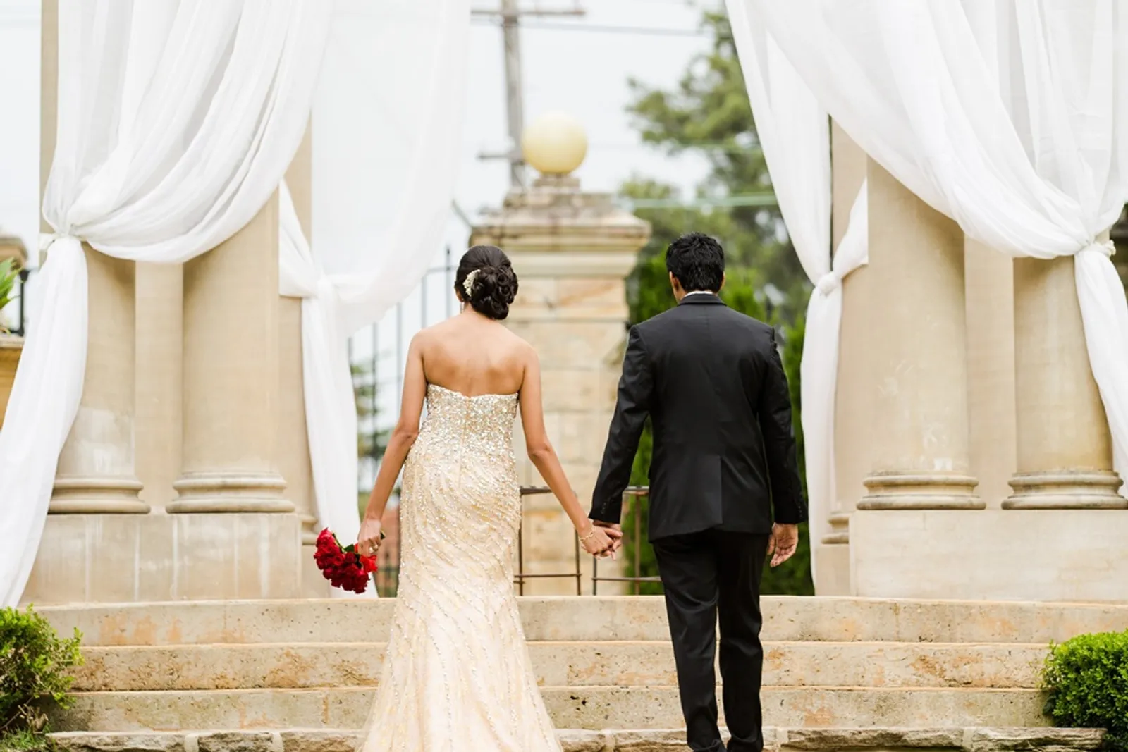 Cara Menghadapi Anggota Keluarga yang Toxic Saat Menyiapkan Pernikahan