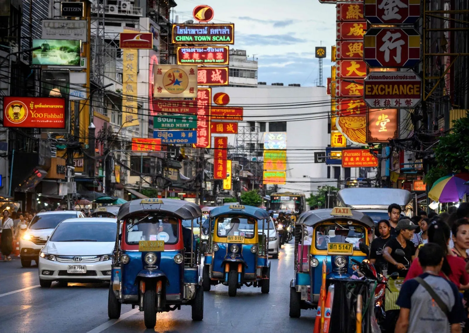 Murah dan Lengkap, Ini 7 Lokasi Tempat Belanja Oleh-oleh di Thailand