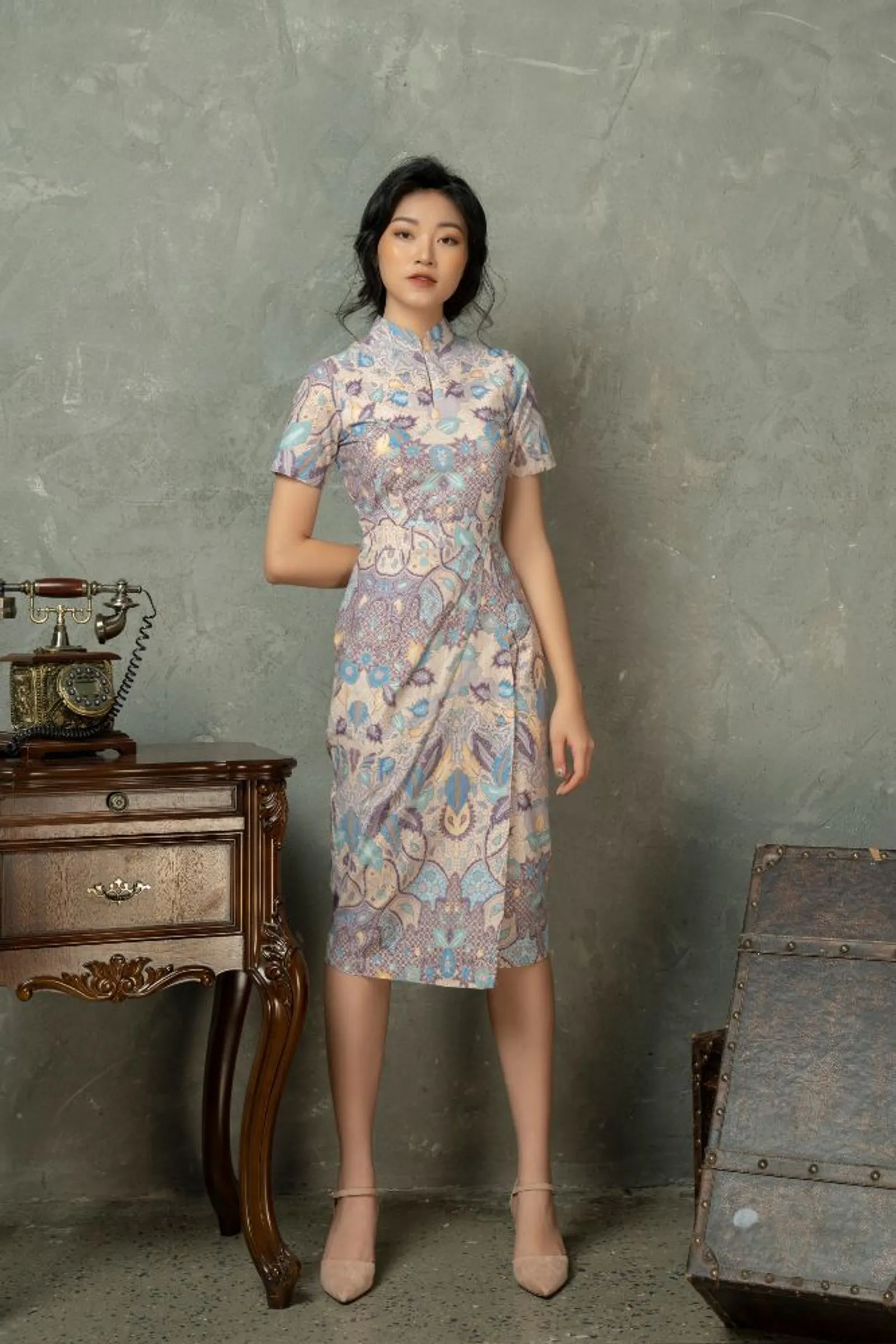 9 Dress Batik Modern Terbaru 2022, Anggun dan Kekinian!