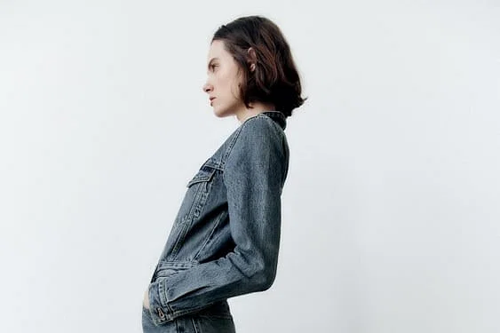 #PopbelaOOTD: Rekomendasi Denim Jumpsuit untuk Perempuan