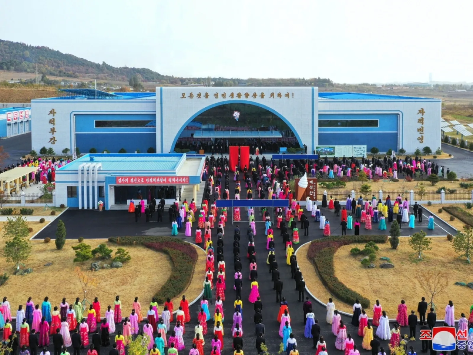 Demi Kesejahteraan Rakyat, Korea Utara Membangun Pabrik Es Krim