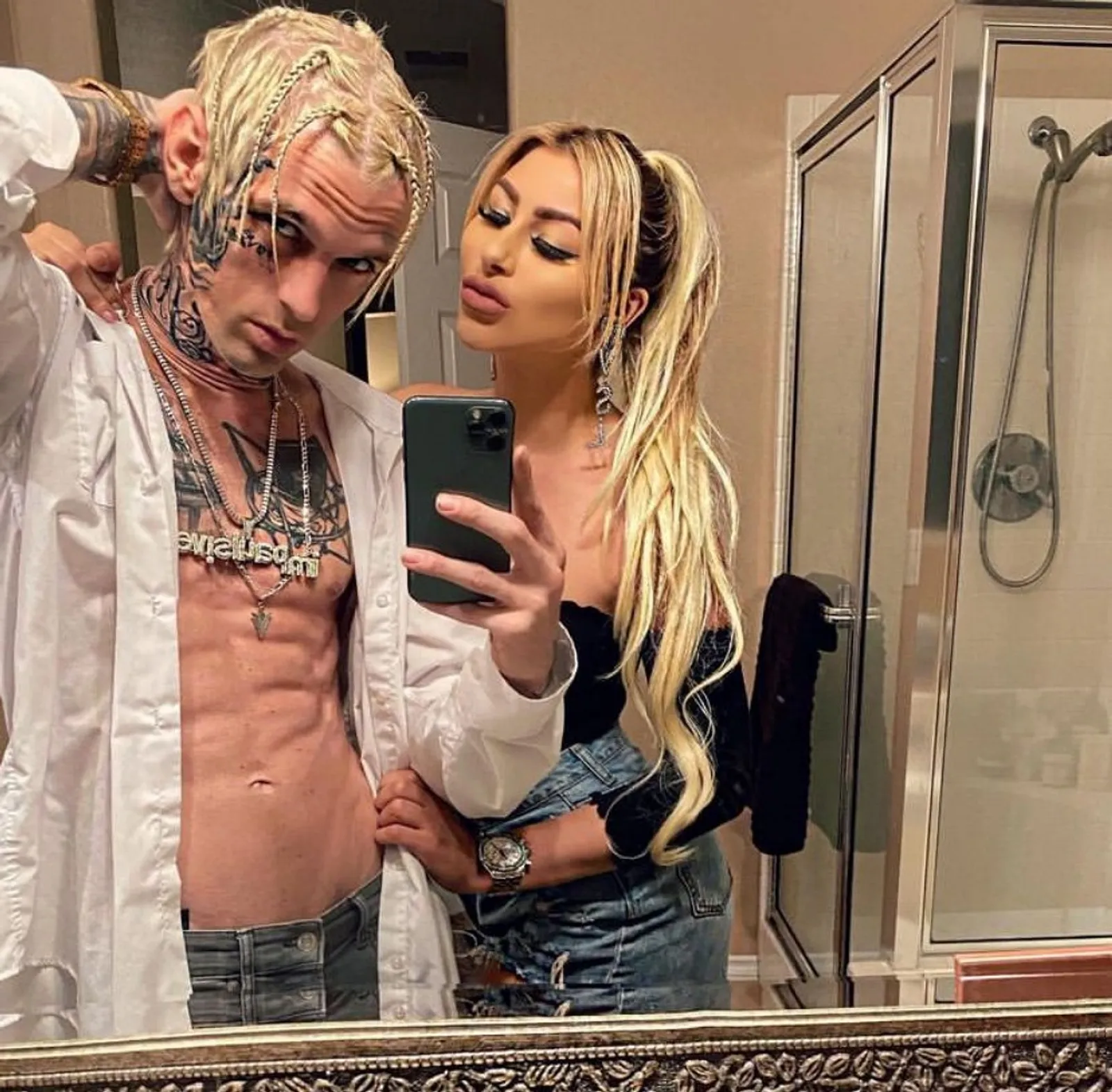 Kisah Cinta Pilu Aaron Carter dan Kekasih Sebelum Meninggal