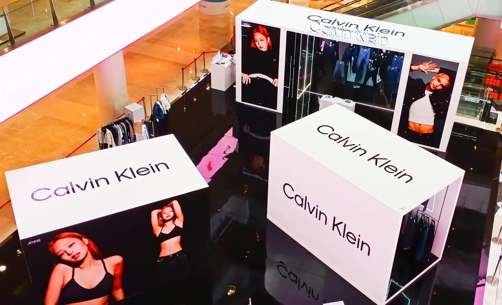 Calvin Klein Buka Denim Pop-up Store Interaktif di Grand Indonesia