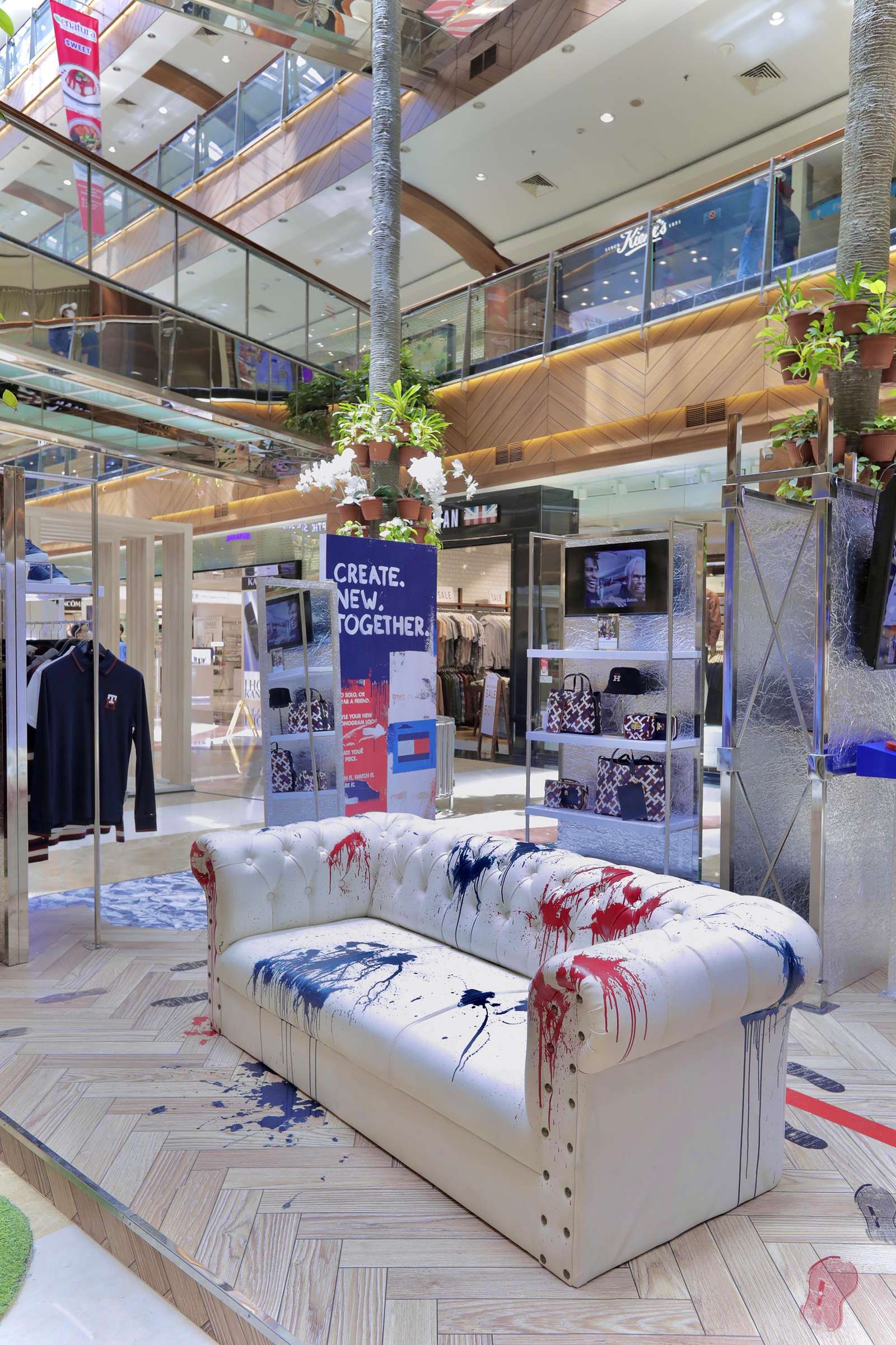 Tommy Hilfiger Hadirkan 'Tommy Factory' di Pondok Indah Mall