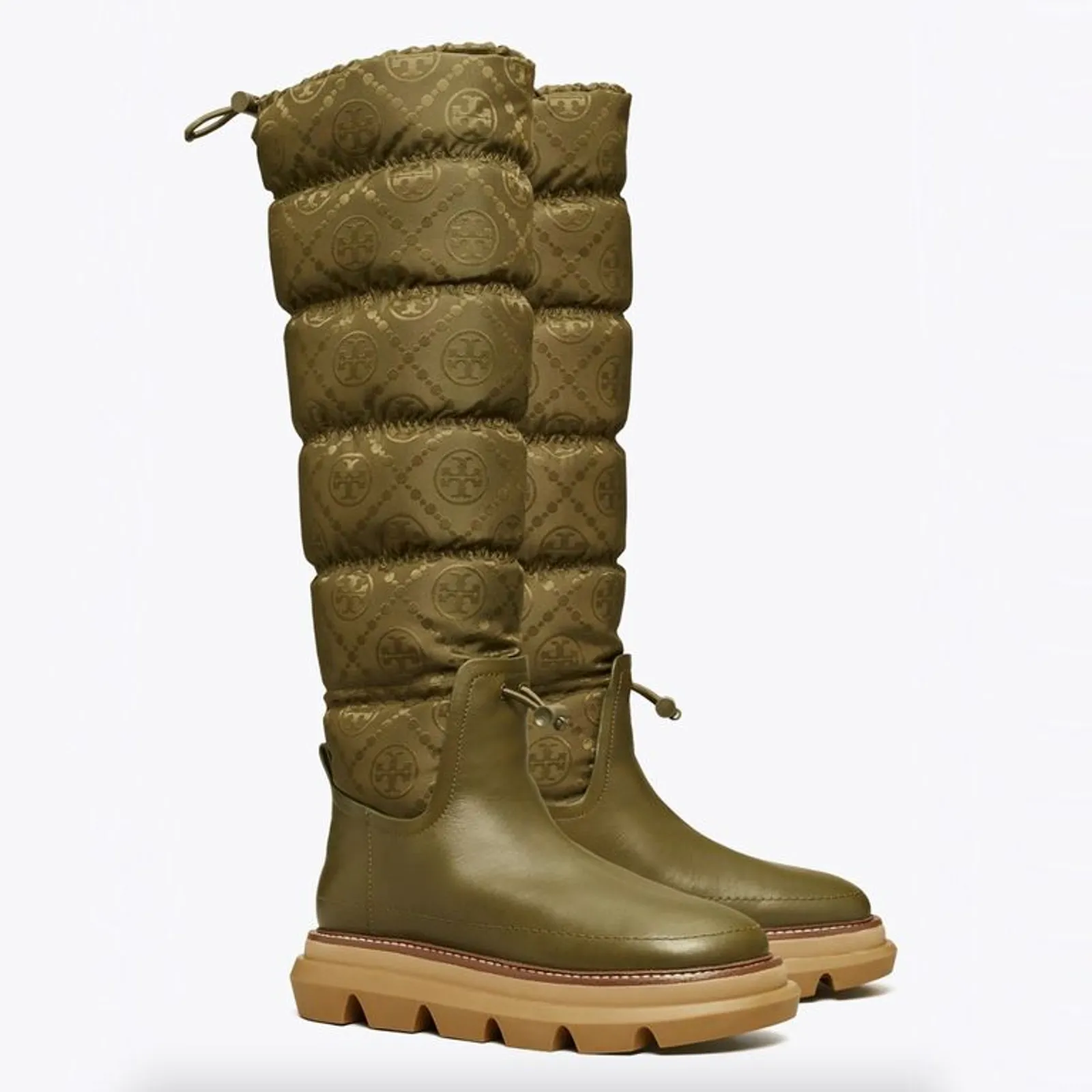 #PopbelaOOTD: Rekomendasi Puffy Boots untuk Liburan Musim Salju