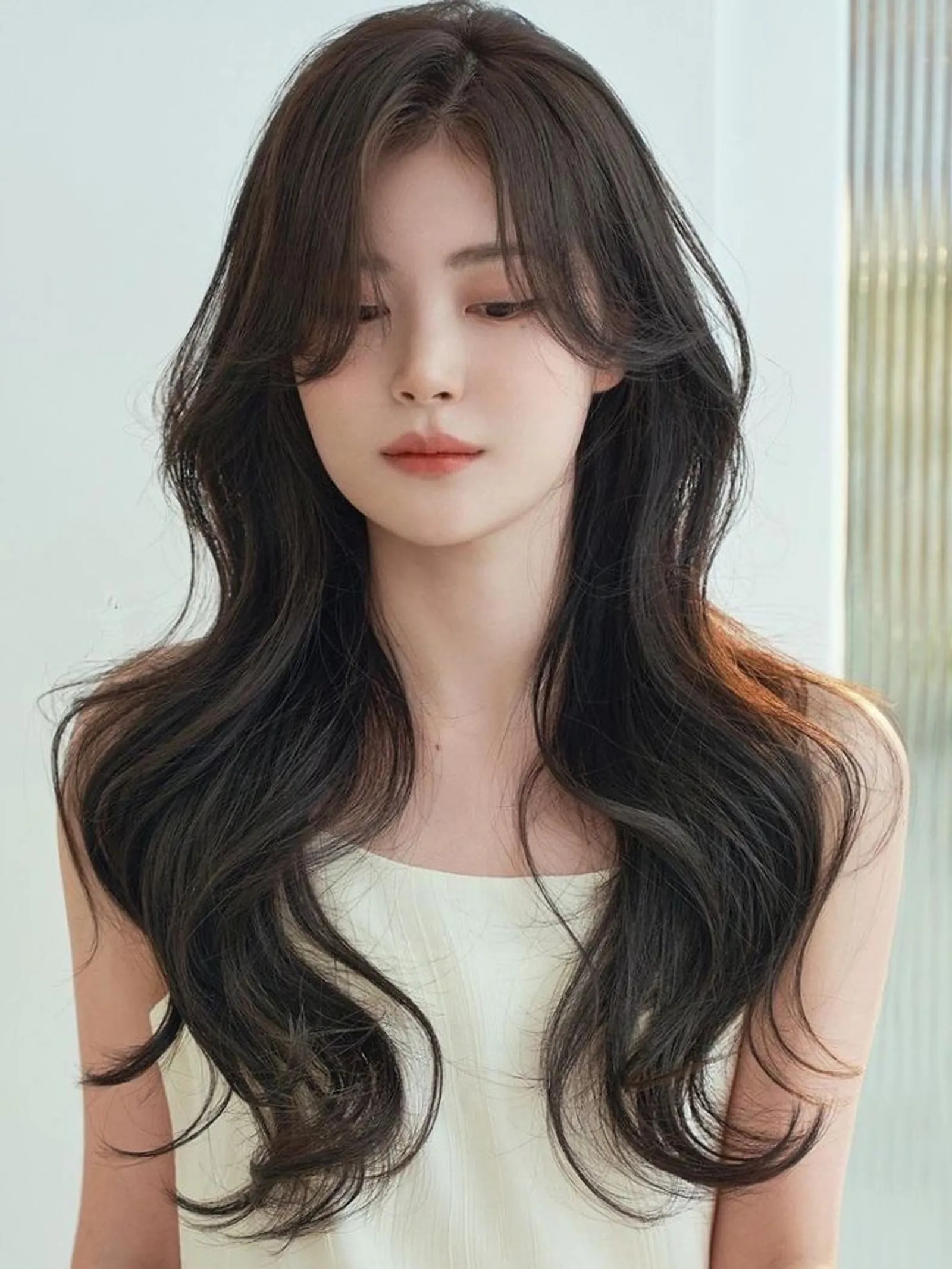11 Model Rambut Layer Panjang Korea yang Anggun dan Kekinian
