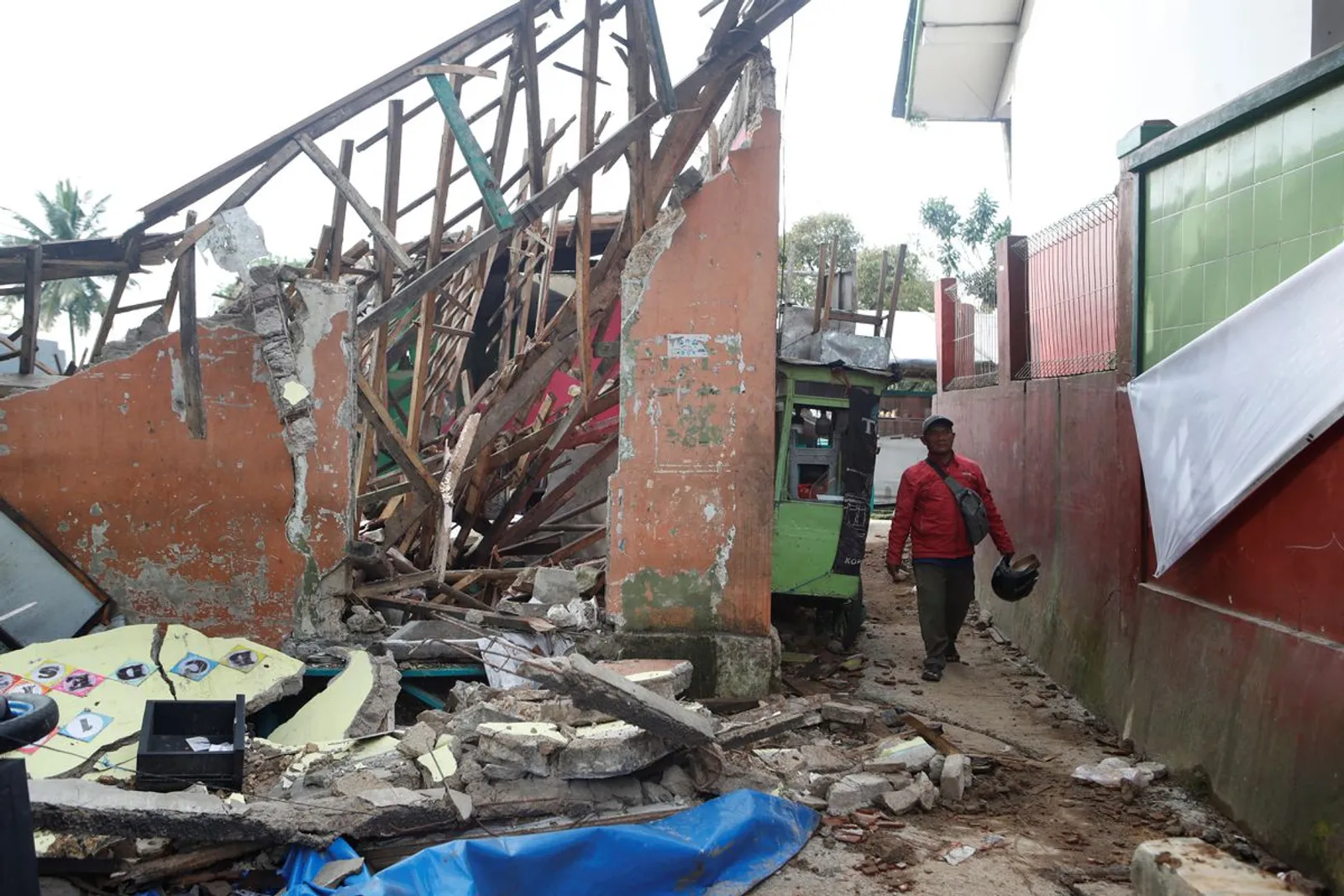 11 Potret Kerusakan Gempa di Cianjur, Rumah Warga Banyak Terdampak