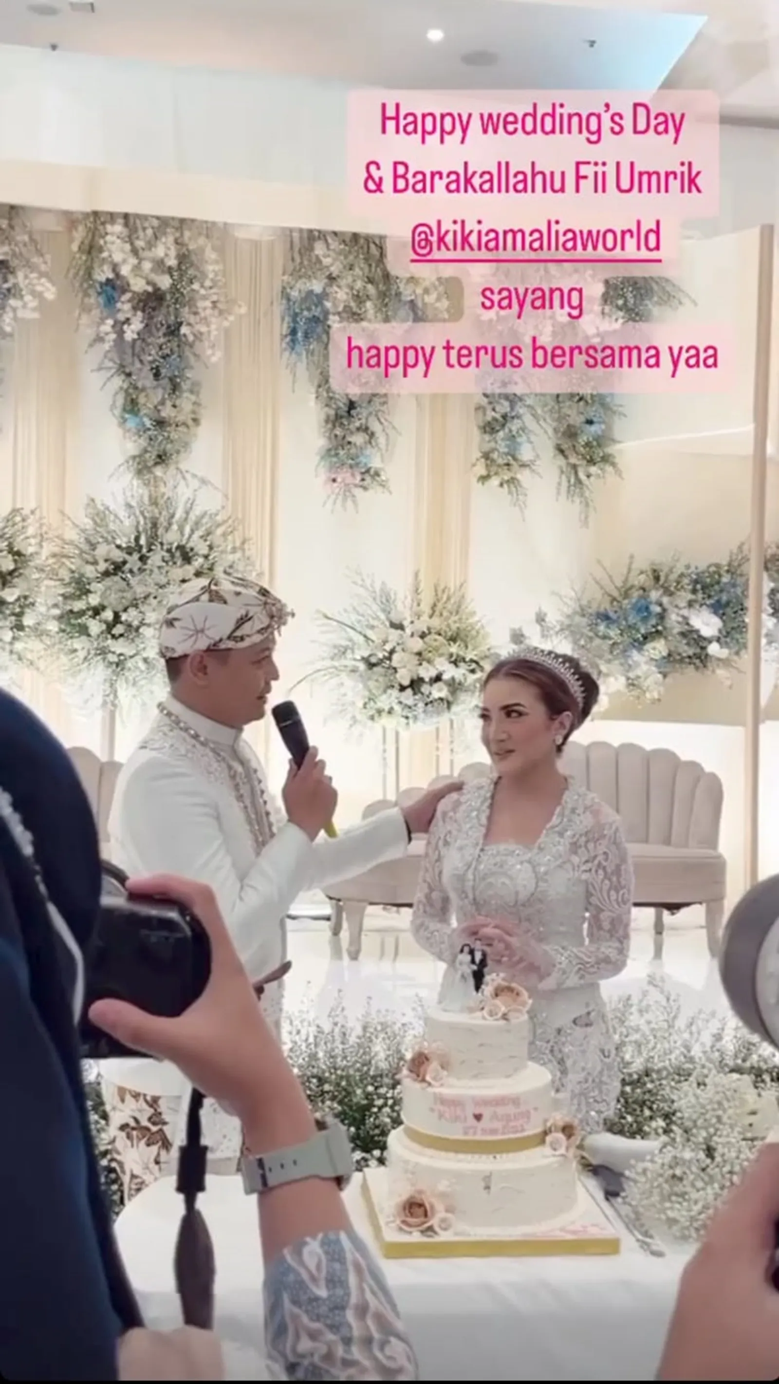 10 Potret Pernikahan Kiki Amalia & Agung Nugraha, Kental Adat Sunda