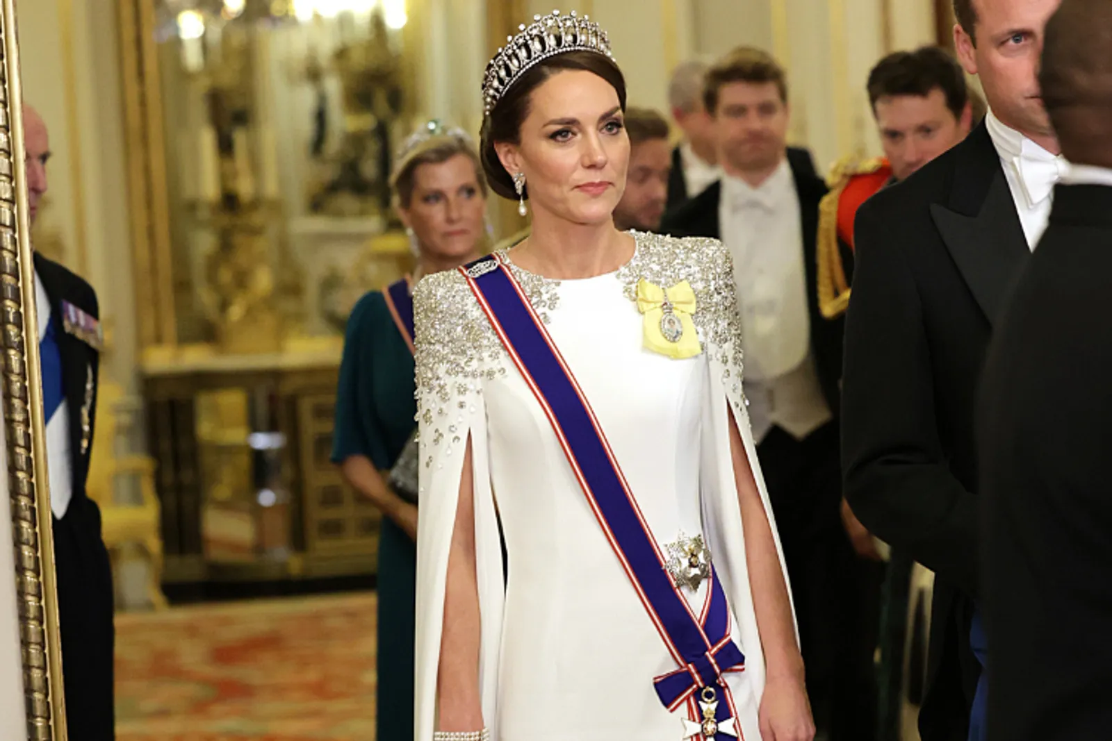 Kate Middleton Pakai Aksesori Ini Setelah Resmi Mendapat Gelar Baru