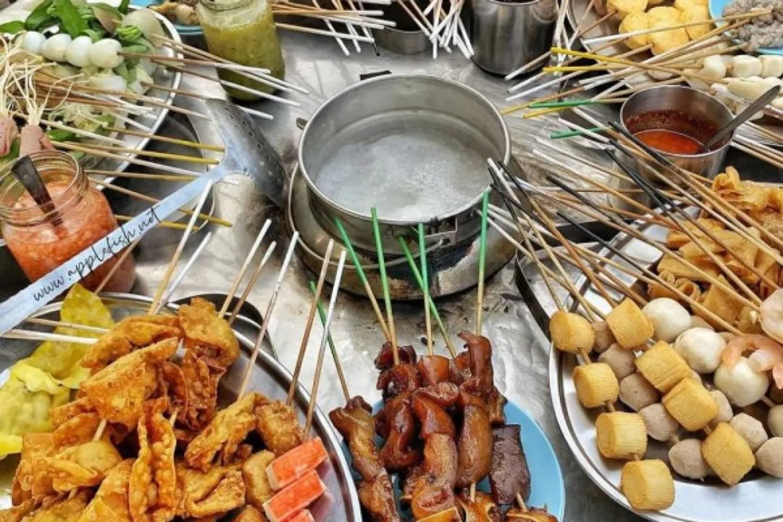 10 Rekomendasi Street Food Malaysia yang Wajib Kamu Coba!