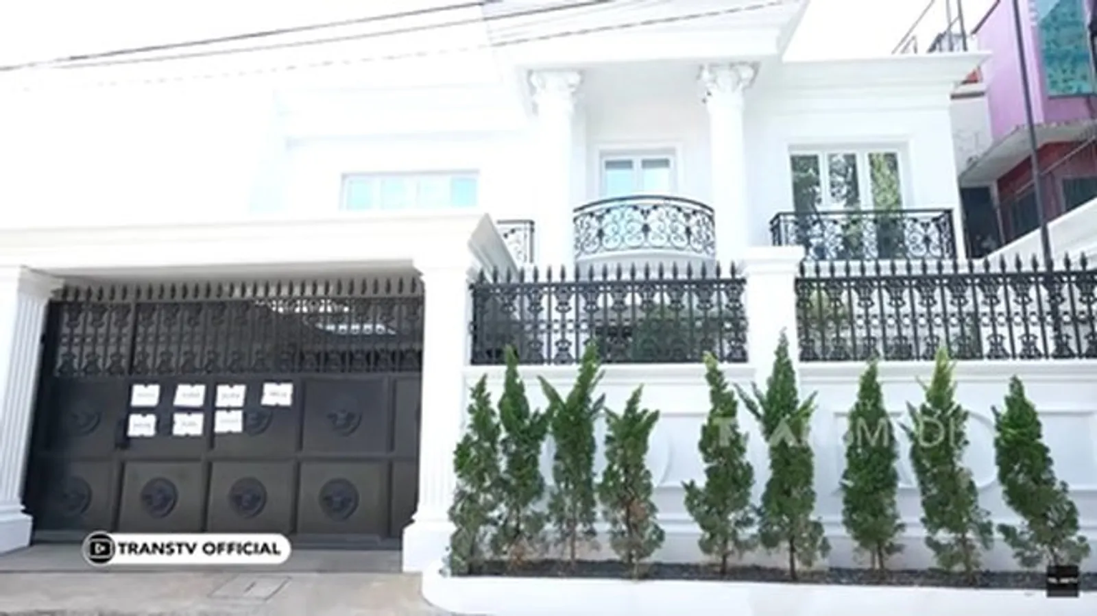 11 Potret Terbaru Rumah Ivan Gunawan, Bak Hotel Bintang 5