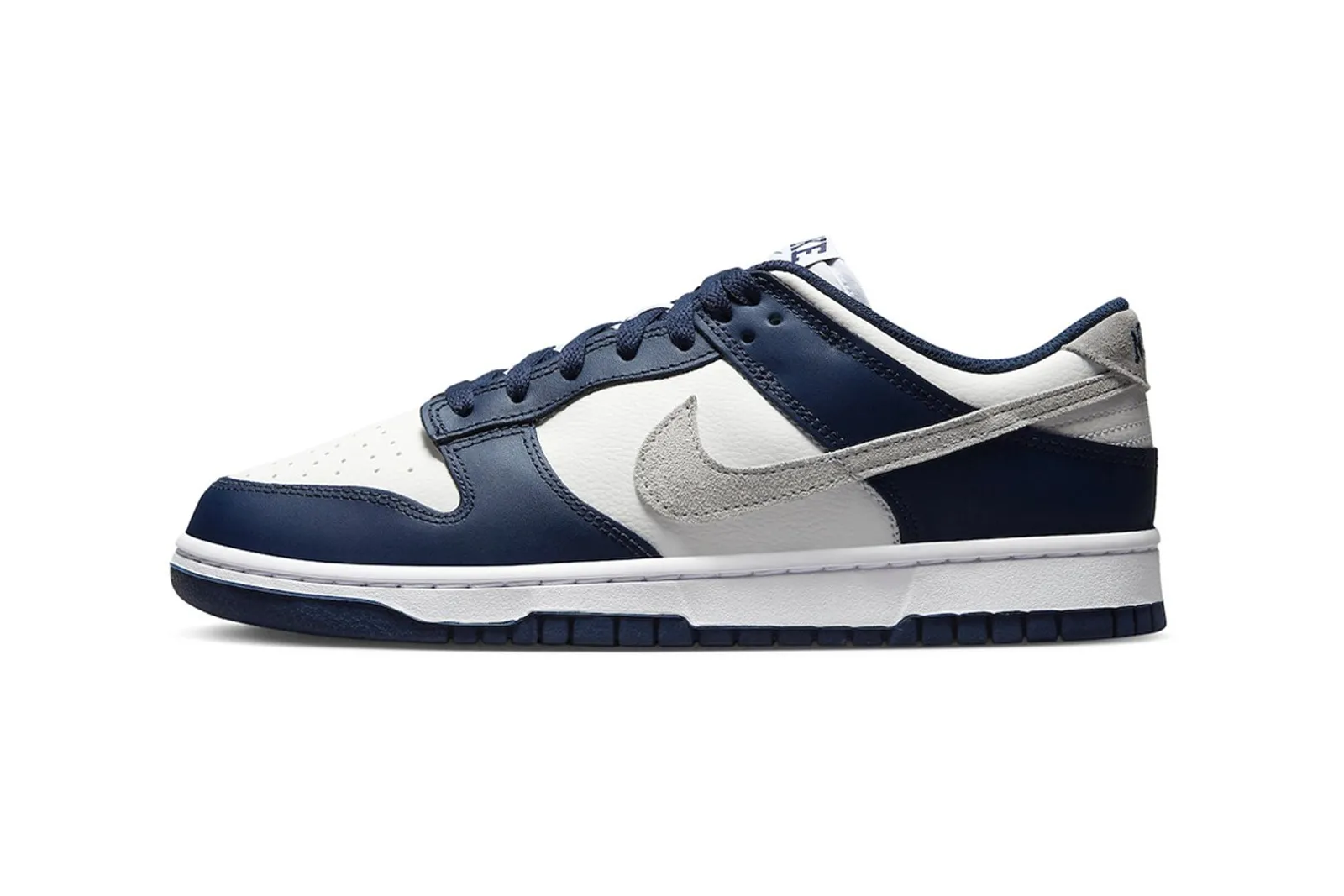 Intip Warna Baru Air Jordan 1 High Golf 'Midnight Navy'