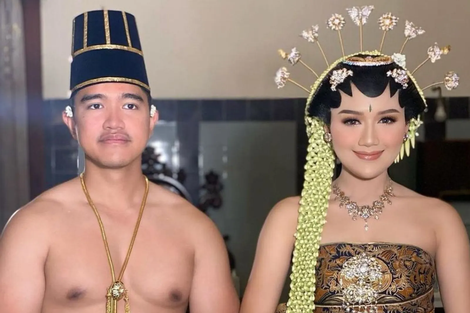 Pesona Seleb yang Menikah Berbalut Baju Jawa Dodotan, Ada Erina Gudono