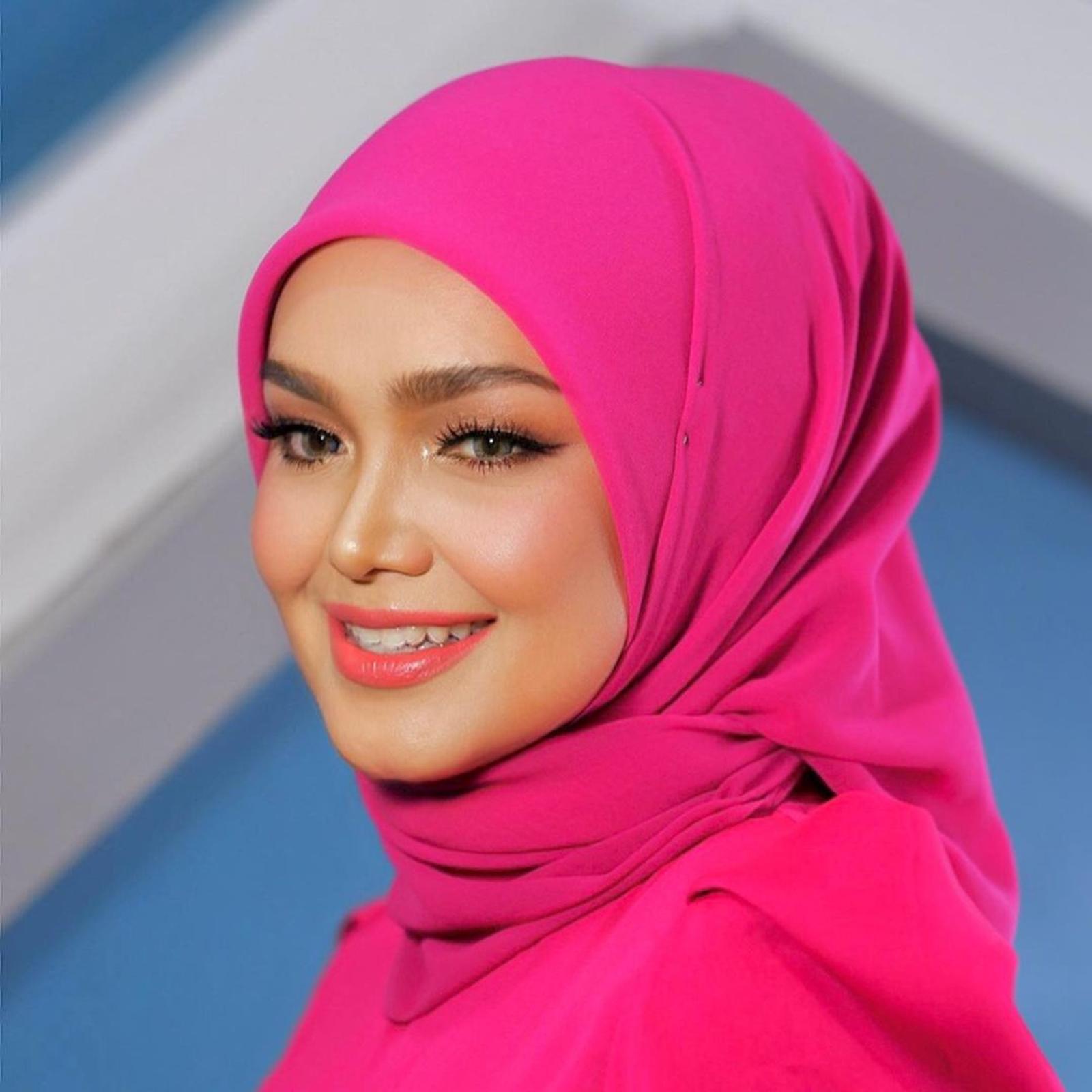 Pesona Menawan Siti Nurhaliza yang Nggak Bisa Dilupakan 