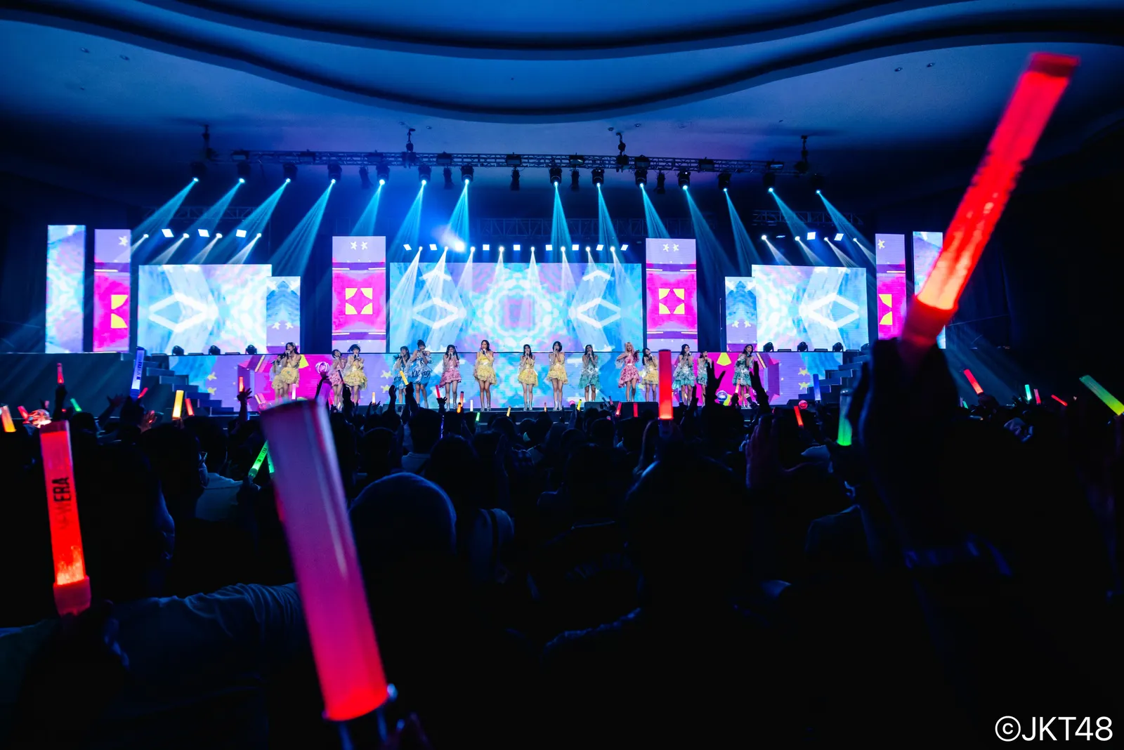 Konser Anniversary Kesebelas JKT48 Bertajuk 'Flying High'