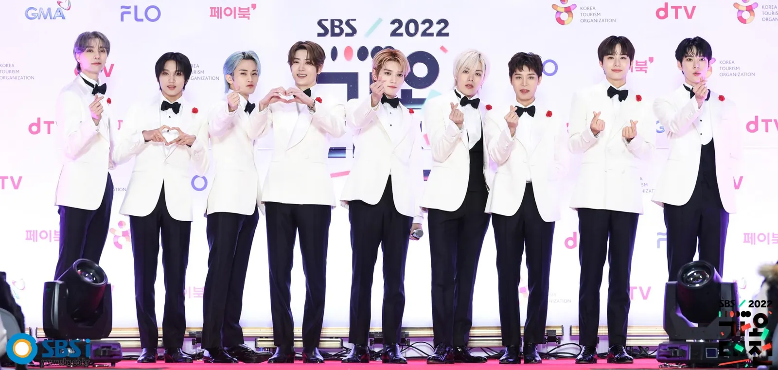 Gaya Karpet Merah Para K-Idol yang Hadir di SBS Gayo Daejeon 2022