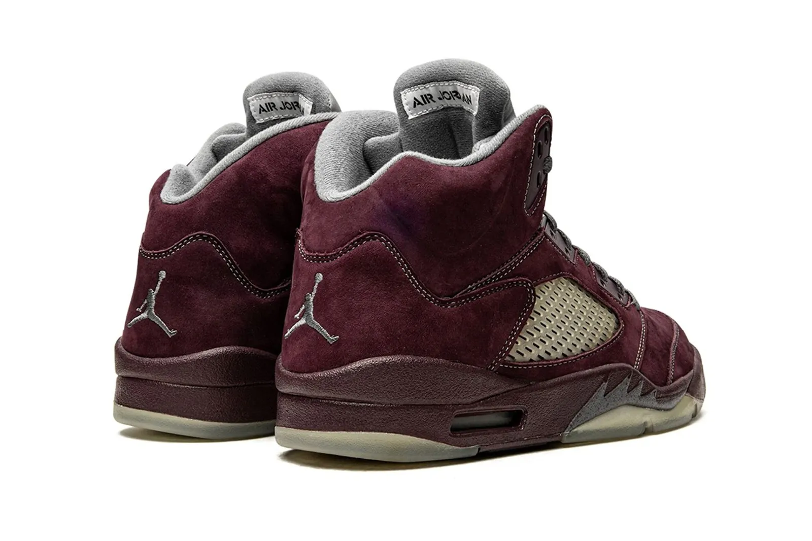 Detail Retro pada Sepatu Air Jordan 5 'Burgundy'