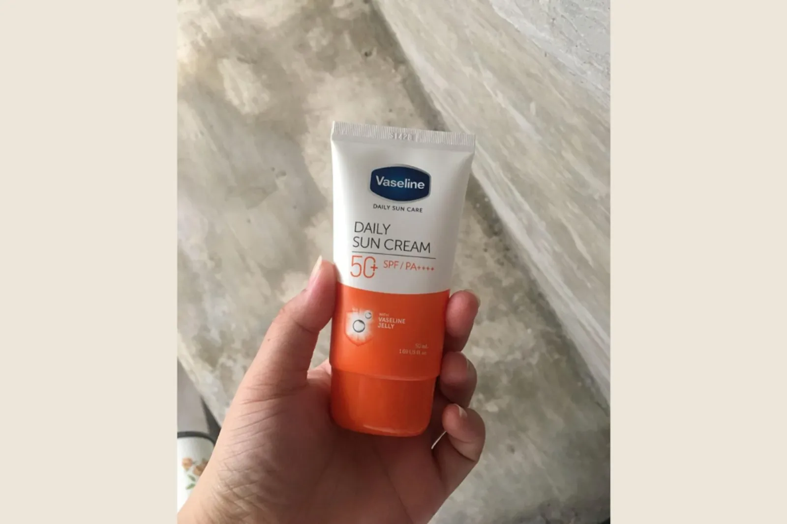 Rekomendasi Sunscreen untuk Remaja, Aman dan Nggak Bikin Kusam