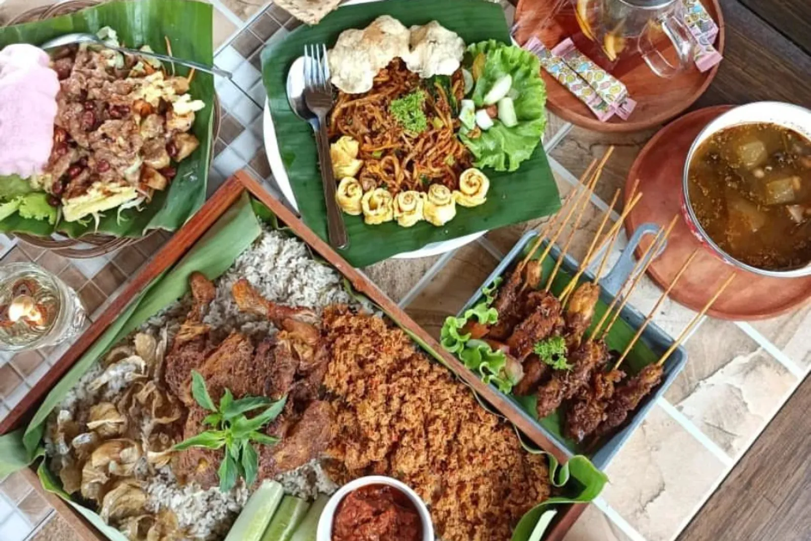 10 Tempat Makan Enak di Bogor yang Favorit dan Wajib Dicoba