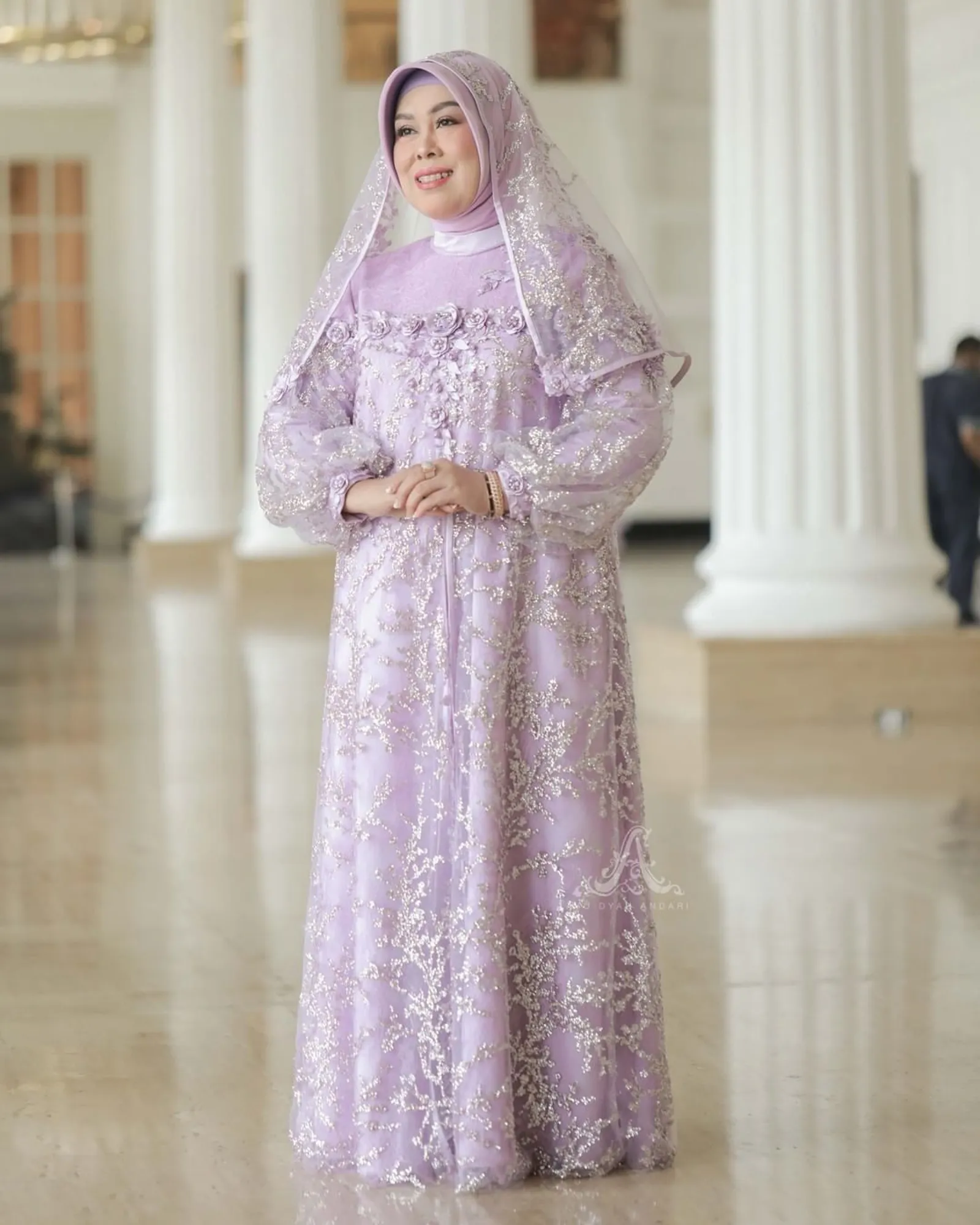 9 Model Kebaya Modern Hijab untuk Orang Gemuk agar Terlihat Langsing