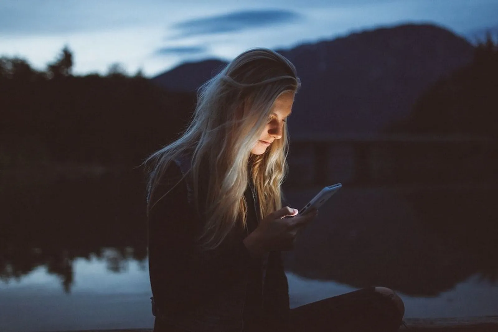 Chat Mulai Membosankan? Ini 9 Cara Mengatasi Dry Texting di Dating App