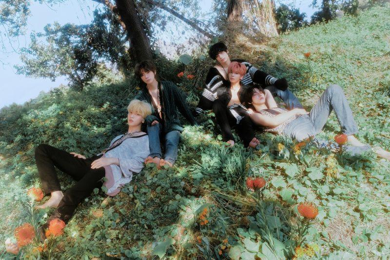 TXT Tampil Unreal di Konsep Foto Pertama Mini Album Terbaru
