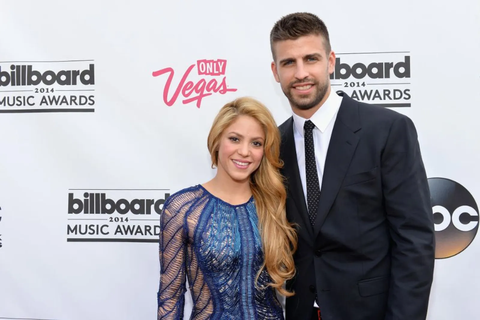 Putus Karena Orang Ketiga, Shakira dan Gerard Pique Kini Saling Sindir