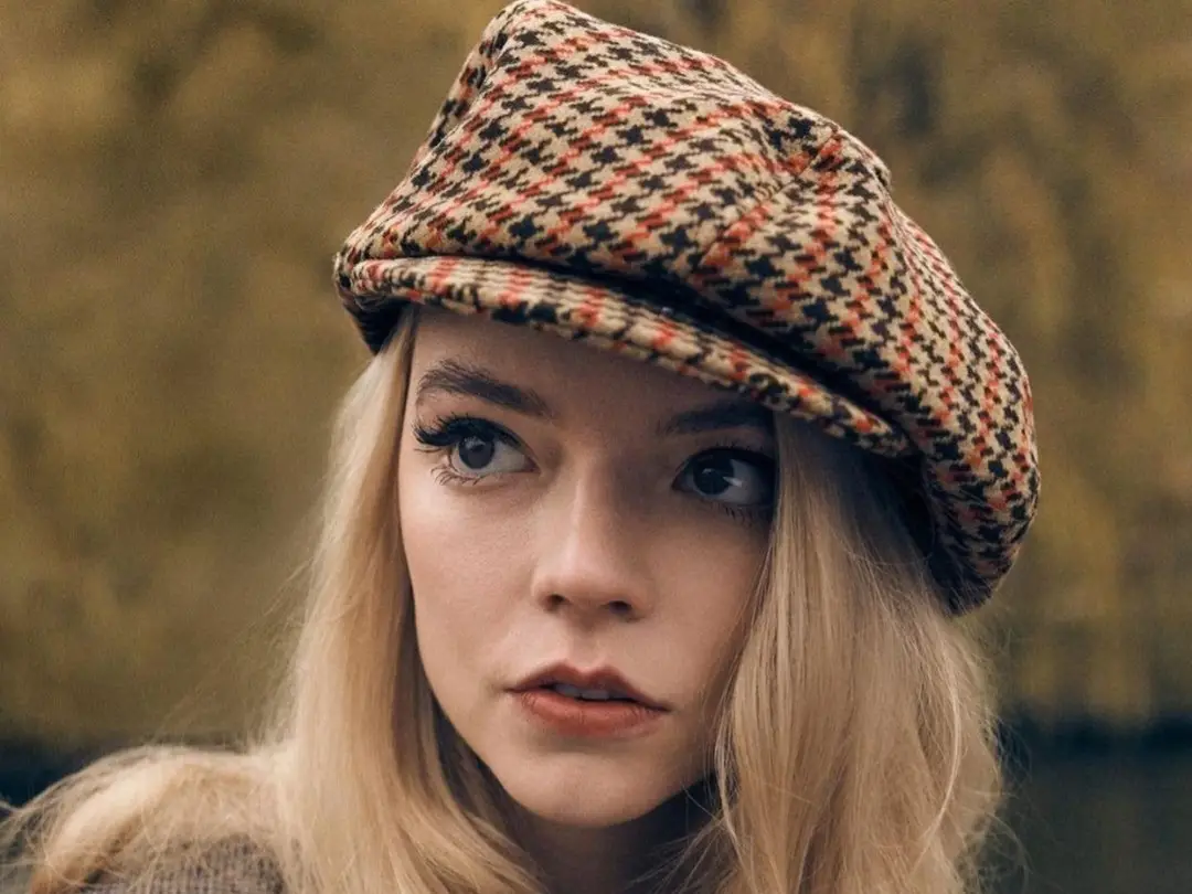 Mulai dari Soft Hingga Bold, Ini Inspirasi Riasan a la Anya Taylor-Joy