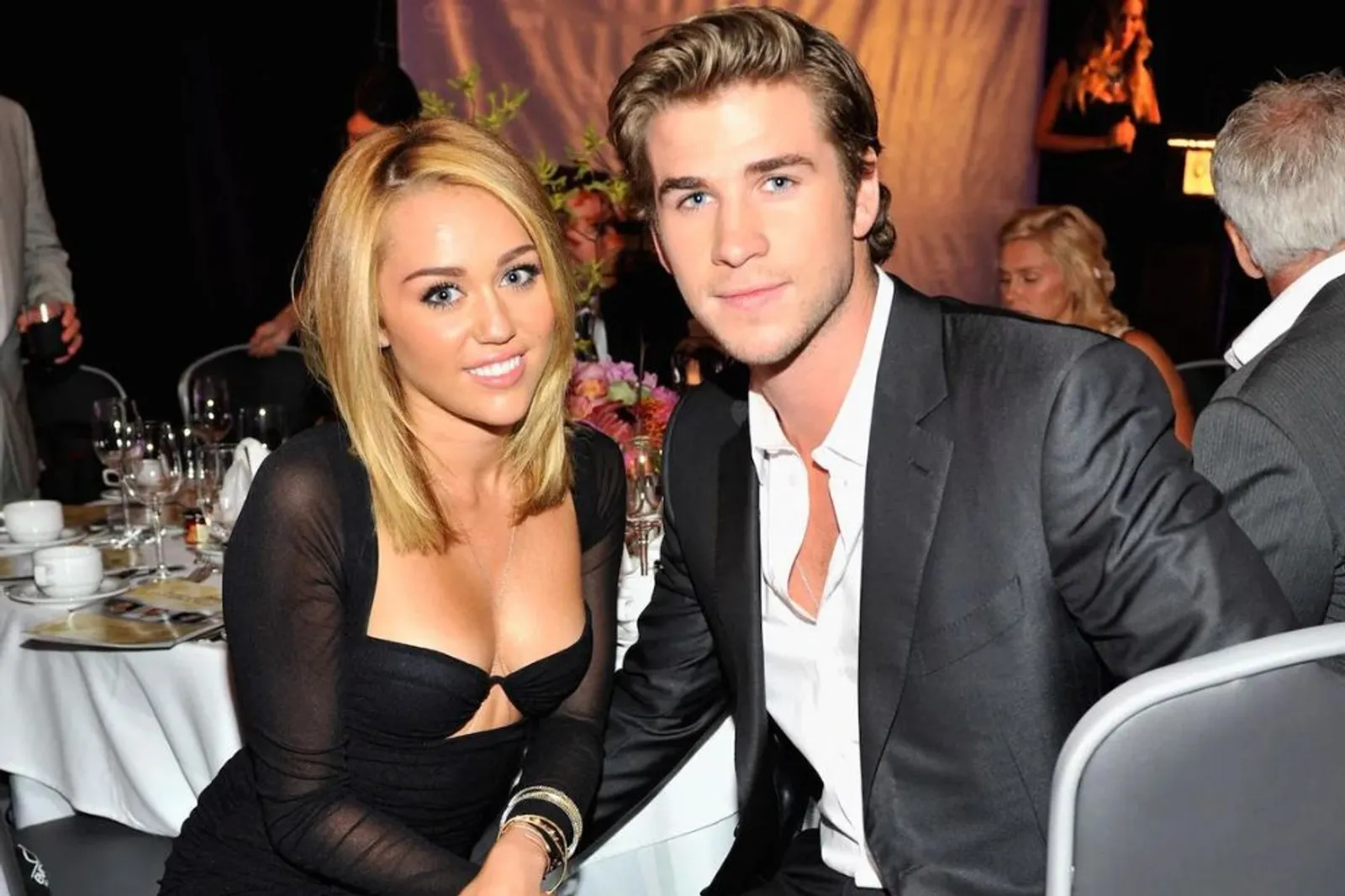 Harus Sempurna, 7 Aturan Liam Hemsworth dan Miley Cyrus Saat Menikah
