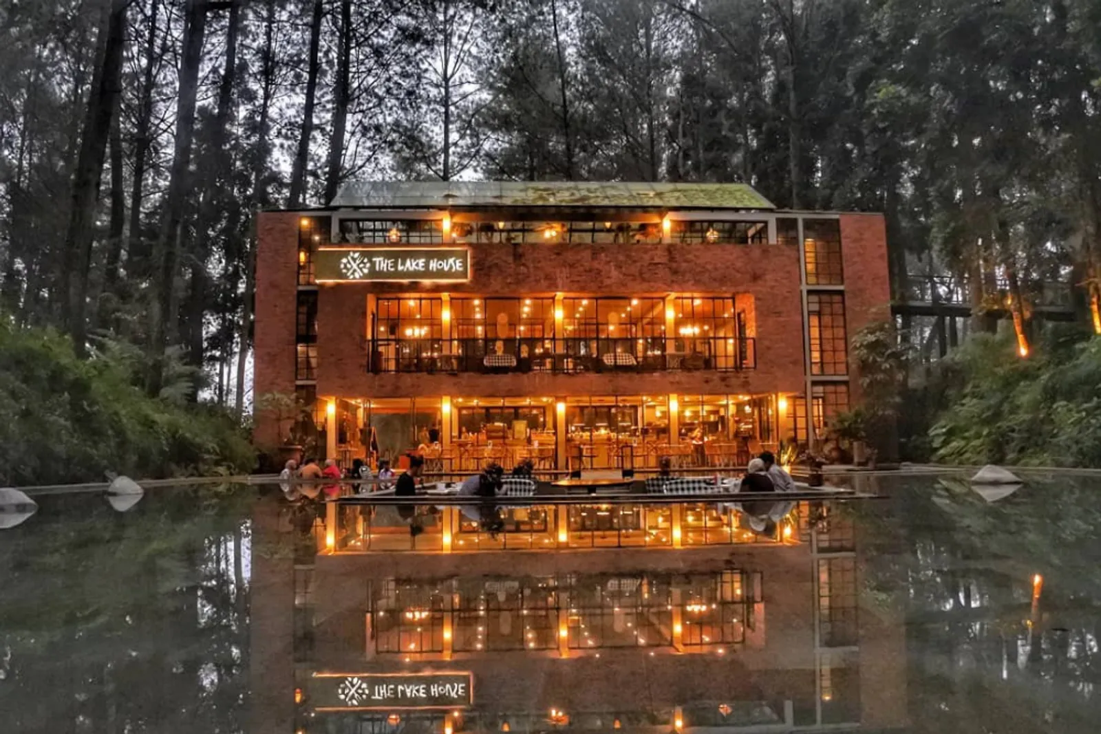 13 Tempat Nongkrong di Bogor yang Hits dan Wajib Dikunjungi