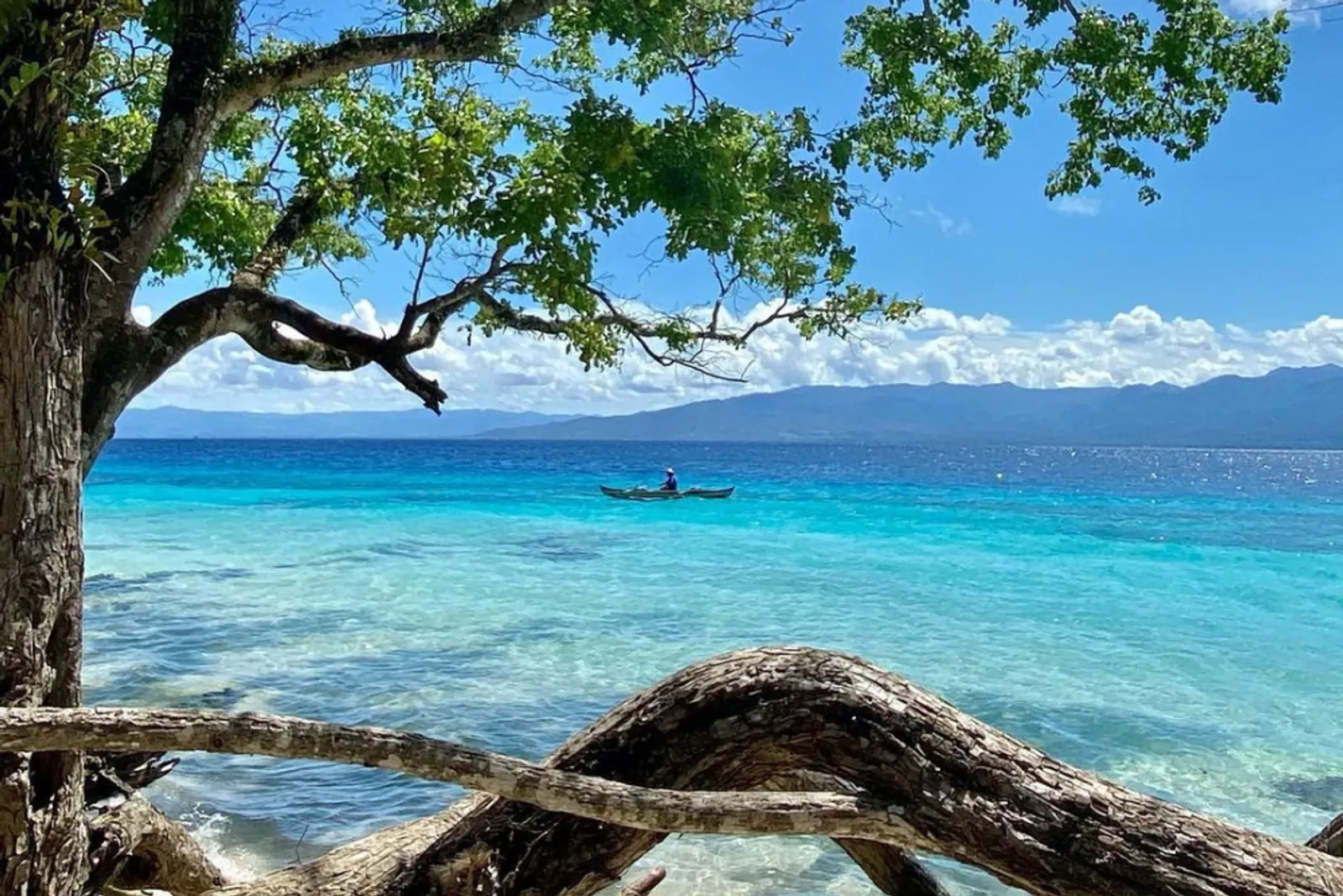 10 Tempat Wisata Alam di Kota Ambon, Banyak Pantai Indah!