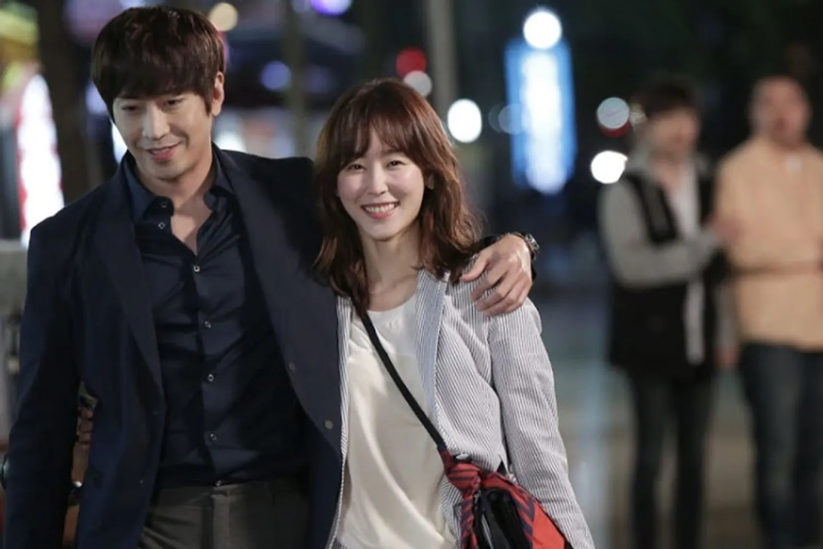Diperankan oleh Idol, 6 Pasangan K-Drama Ini Sukses Bikin Baper